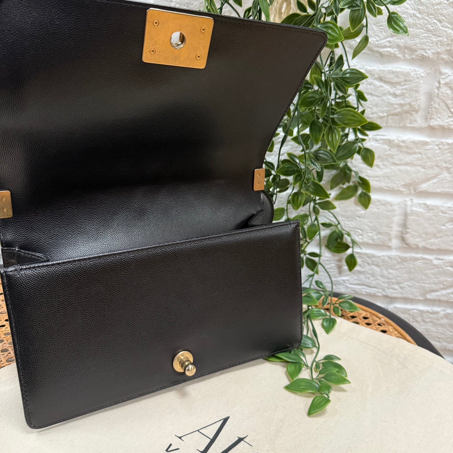 Chanel 2019 Le Boy Caviar Old Medium