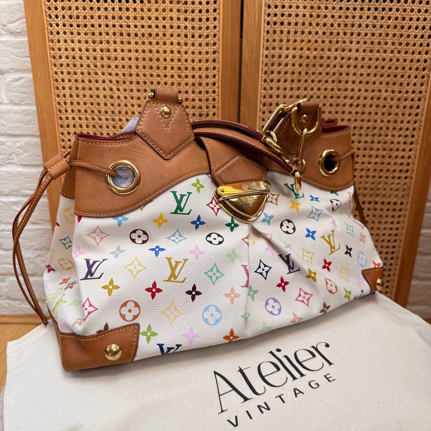 Louis Vuitton 2003 Murakami White Multi Color Ursula