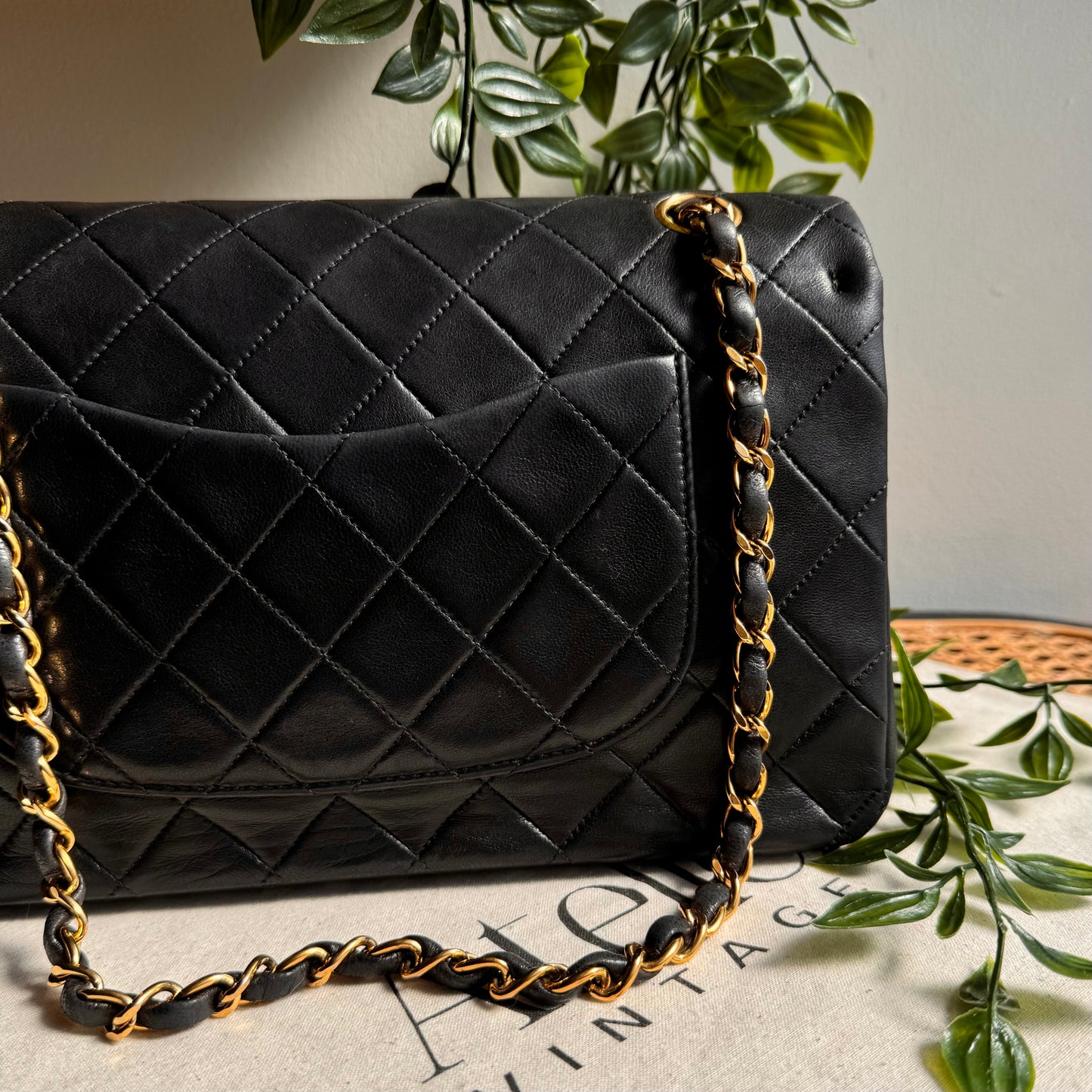 Chanel 1989 Classic Double Flap Medium