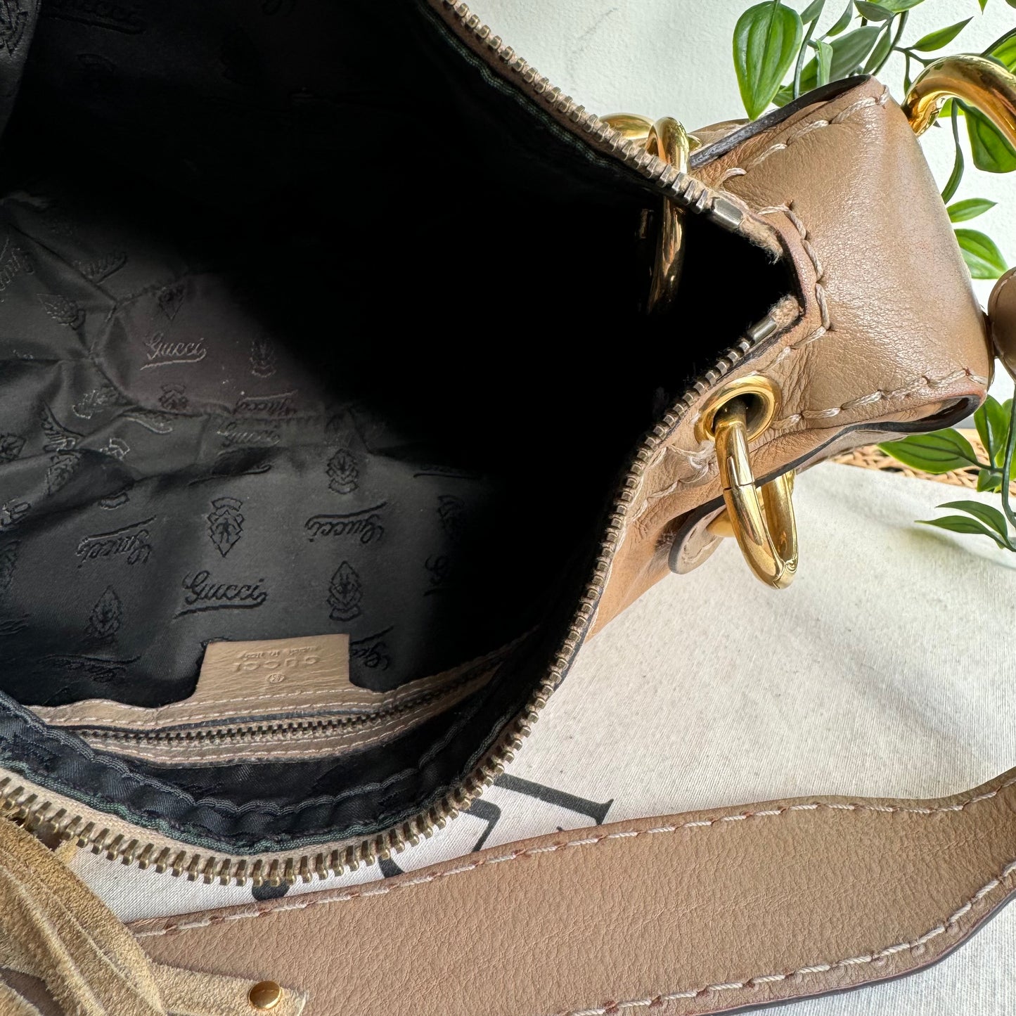 Gucci Vintage Babouska Hysteria Shoulder Bag