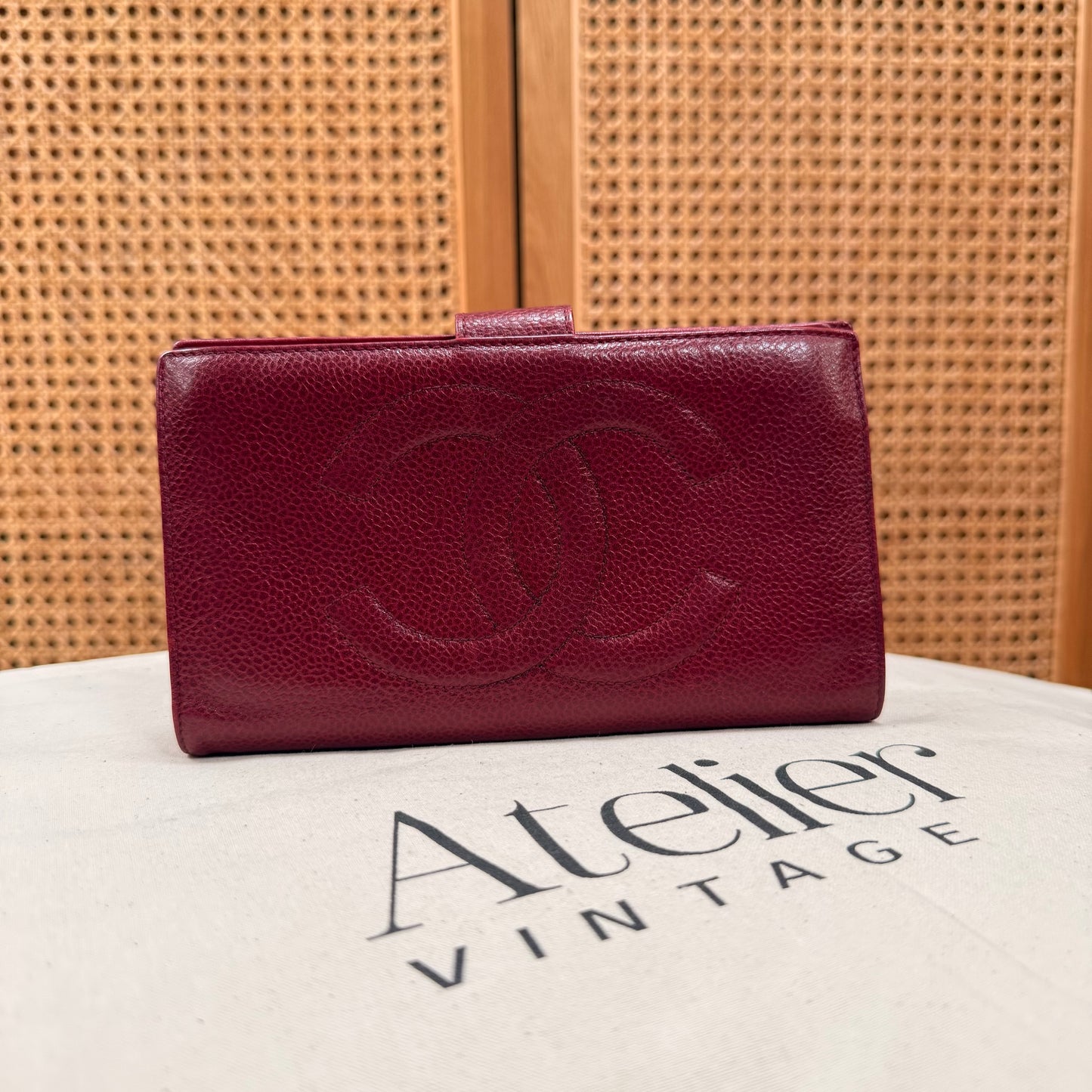 Chanel 1994 Caviar CC Quilted Card Kisslock Purse in Bordeaux