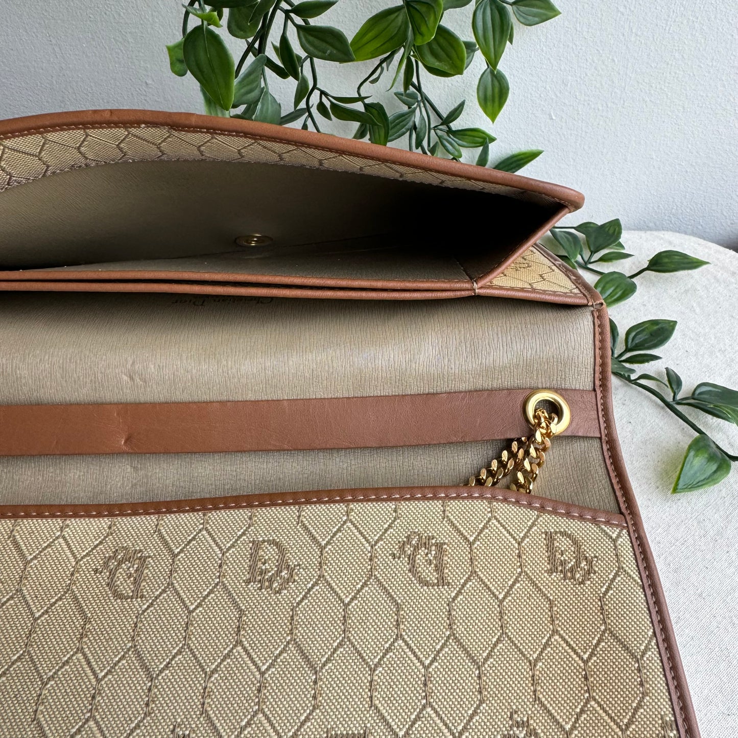Dior 1980s Beige Honeycomb Two Way Chain Strap Bag