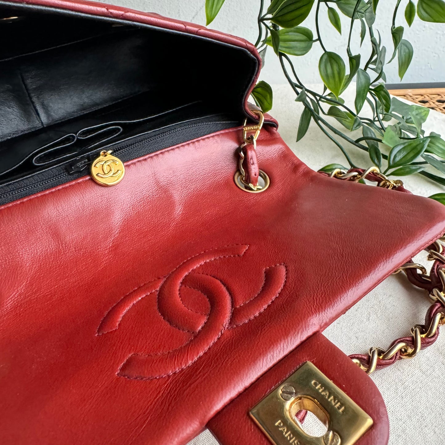 Chanel 1989 Bordeaux Red Classic Single Flap Medium