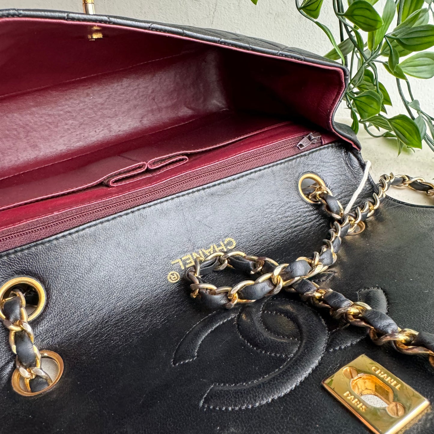 Chanel 1986 Curved Single Flap