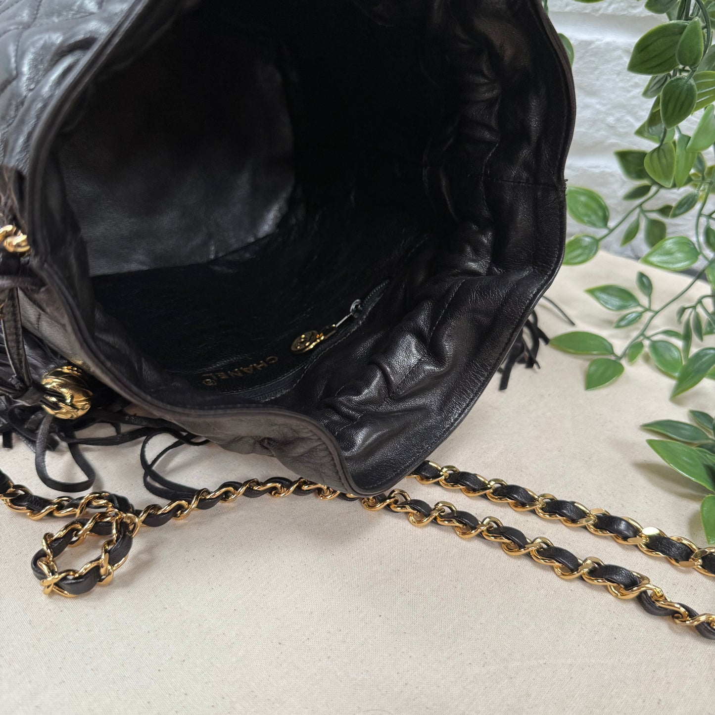 Chanel 1989 Lambskin Quilted Cross Body Bucket Bag