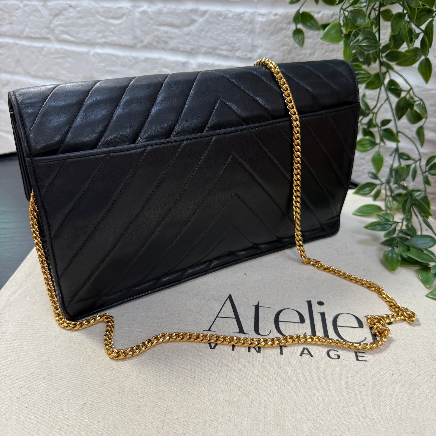 Chanel 1991 Coco CC Button Chevron single Flap