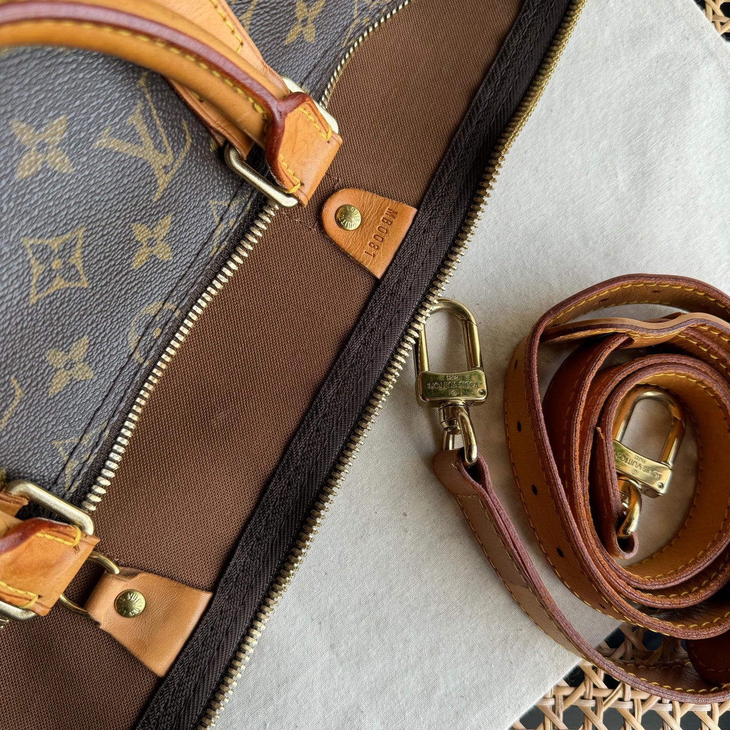 Louis Vuitton Keepall Bandoulier 50