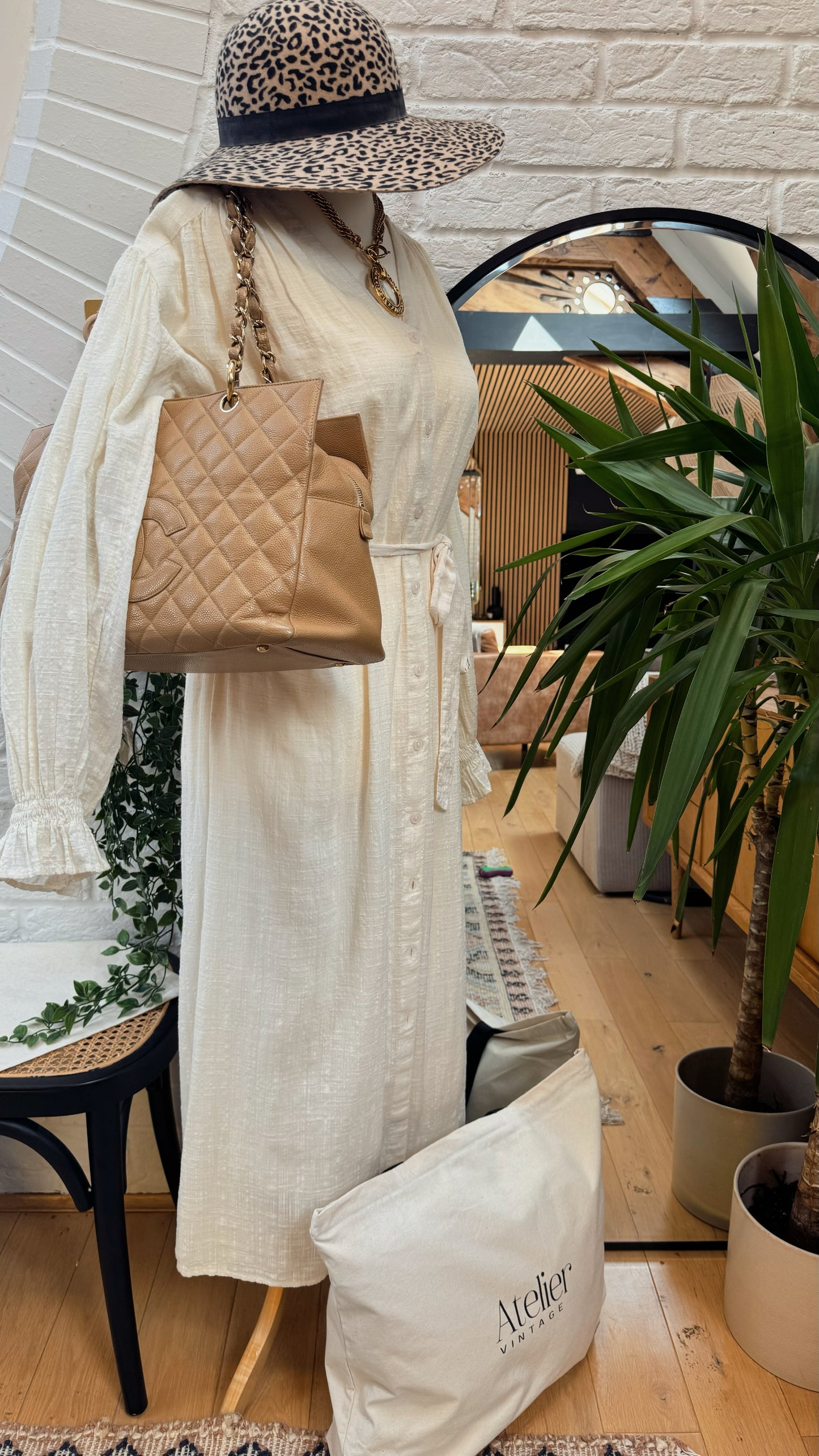 Chanel 2002 Beige Caviar Grande Timeless Tote