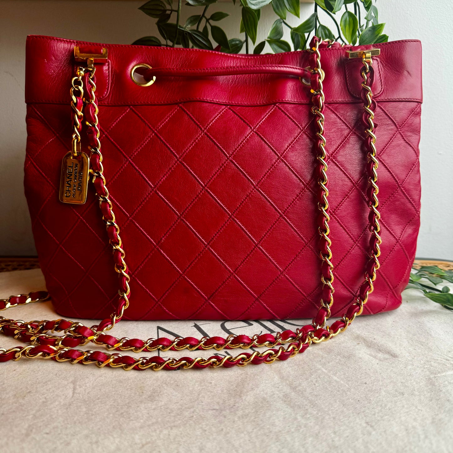 Chanel 1986 Vintage Tote