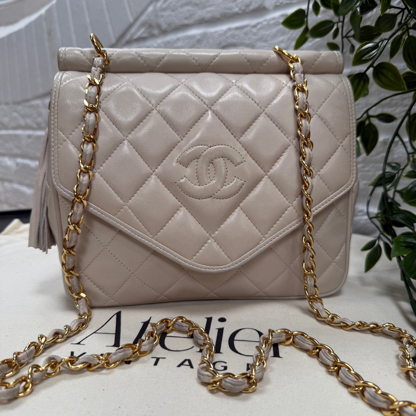 Chanel 1989 Rare Ivory Tassel Envelope Flap