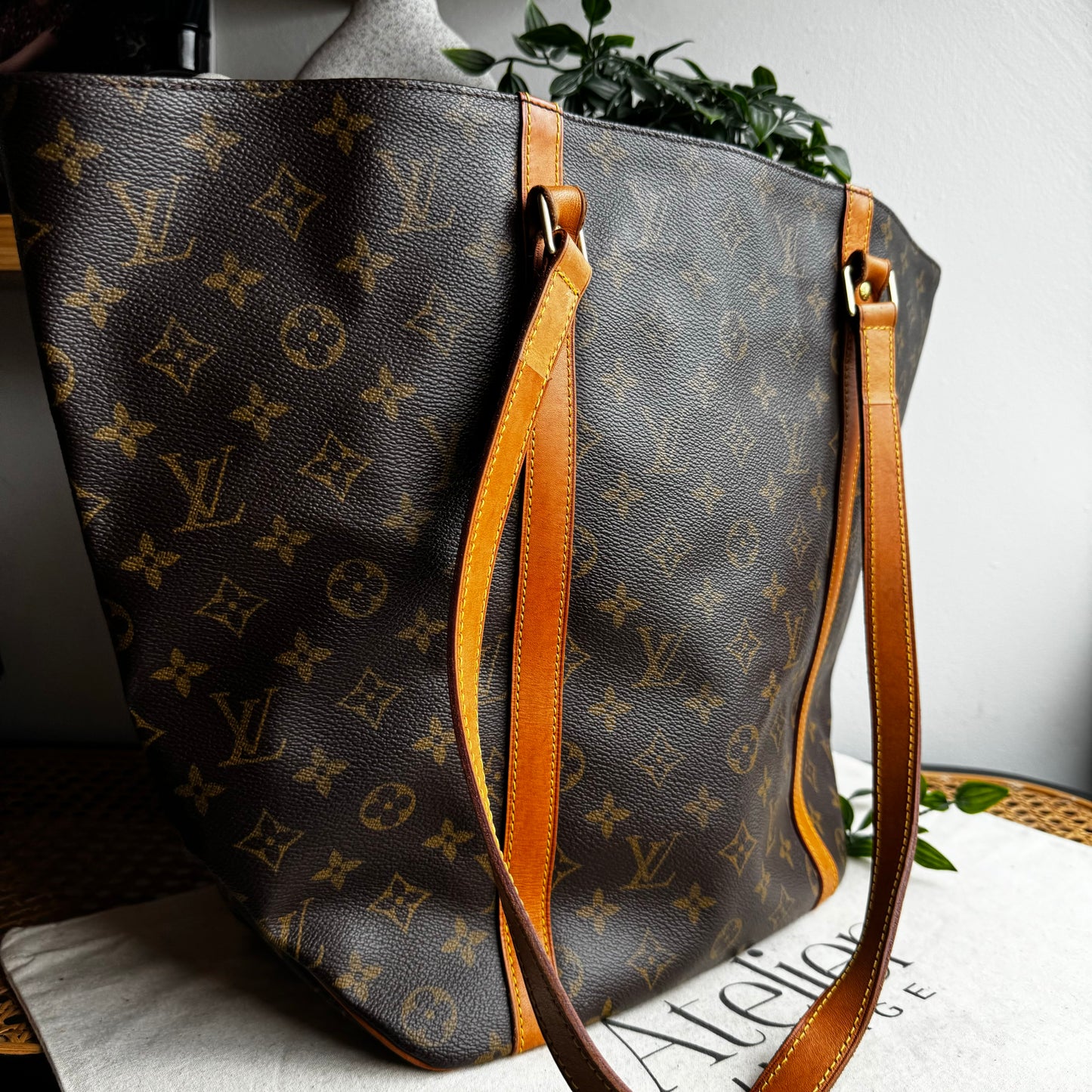 Louis Vuitton 2001 Sac Shopping Tote