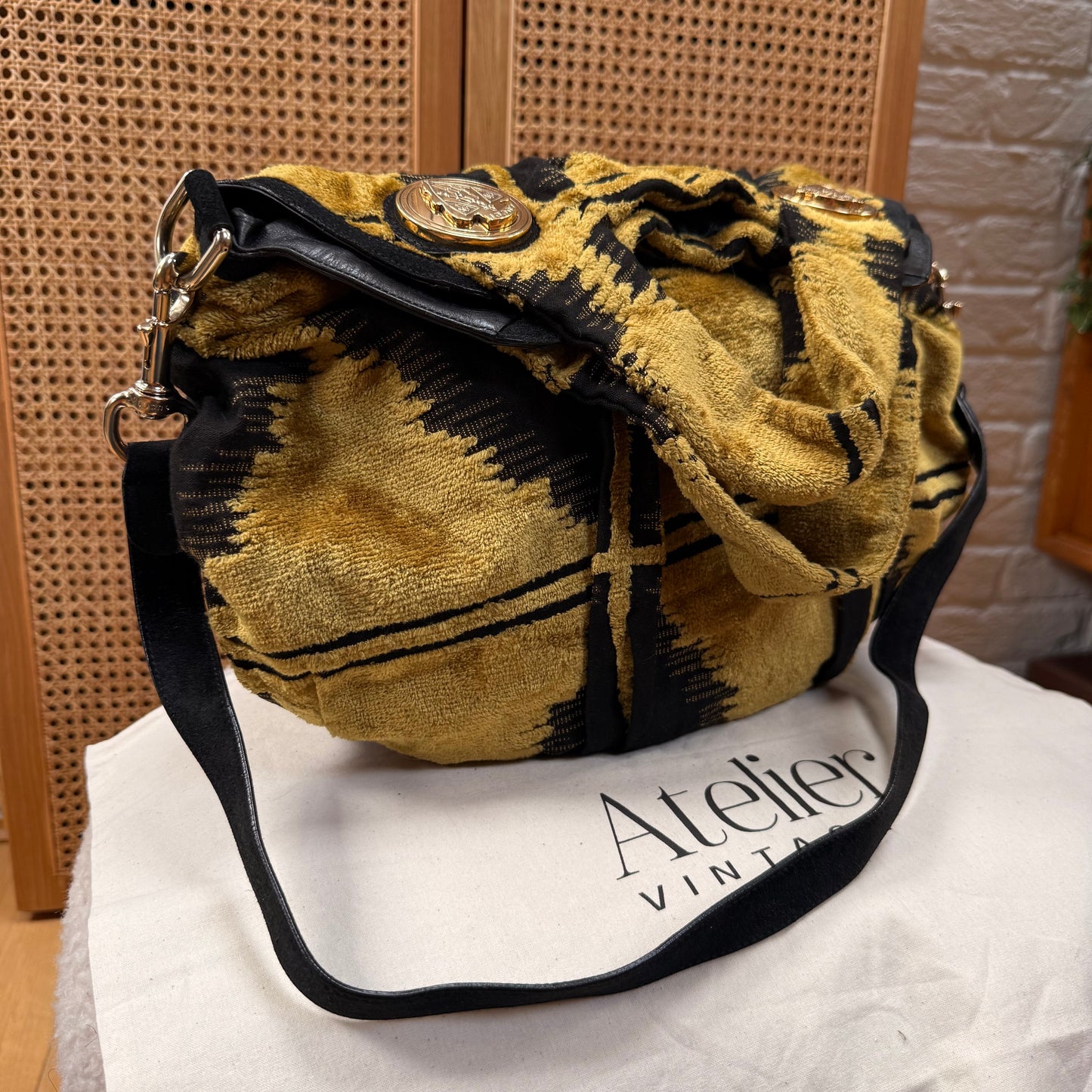 Gucci 2008 Velvet Hysteria Hobo Two Way