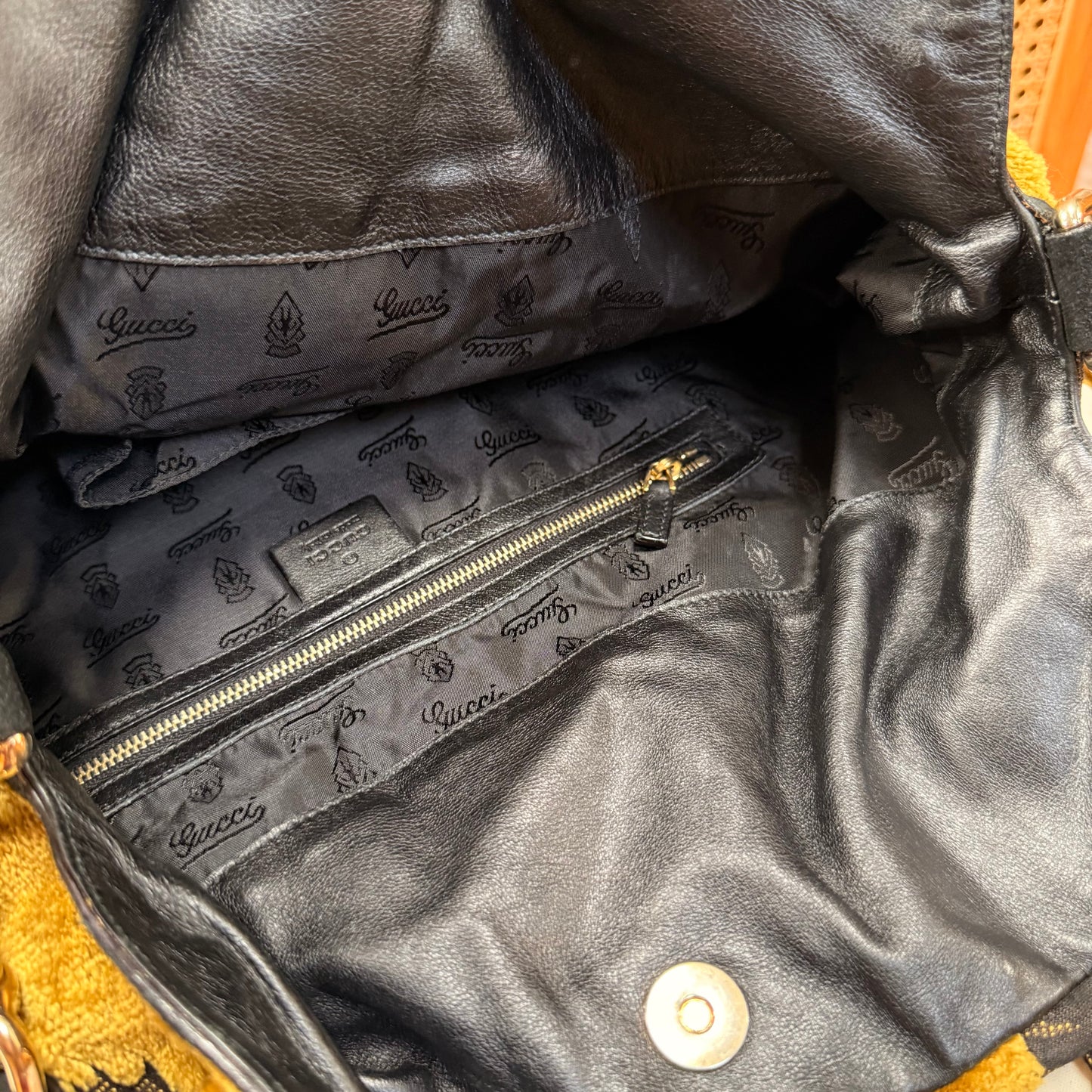 Gucci 2008 Velvet Hysteria Hobo Two Way