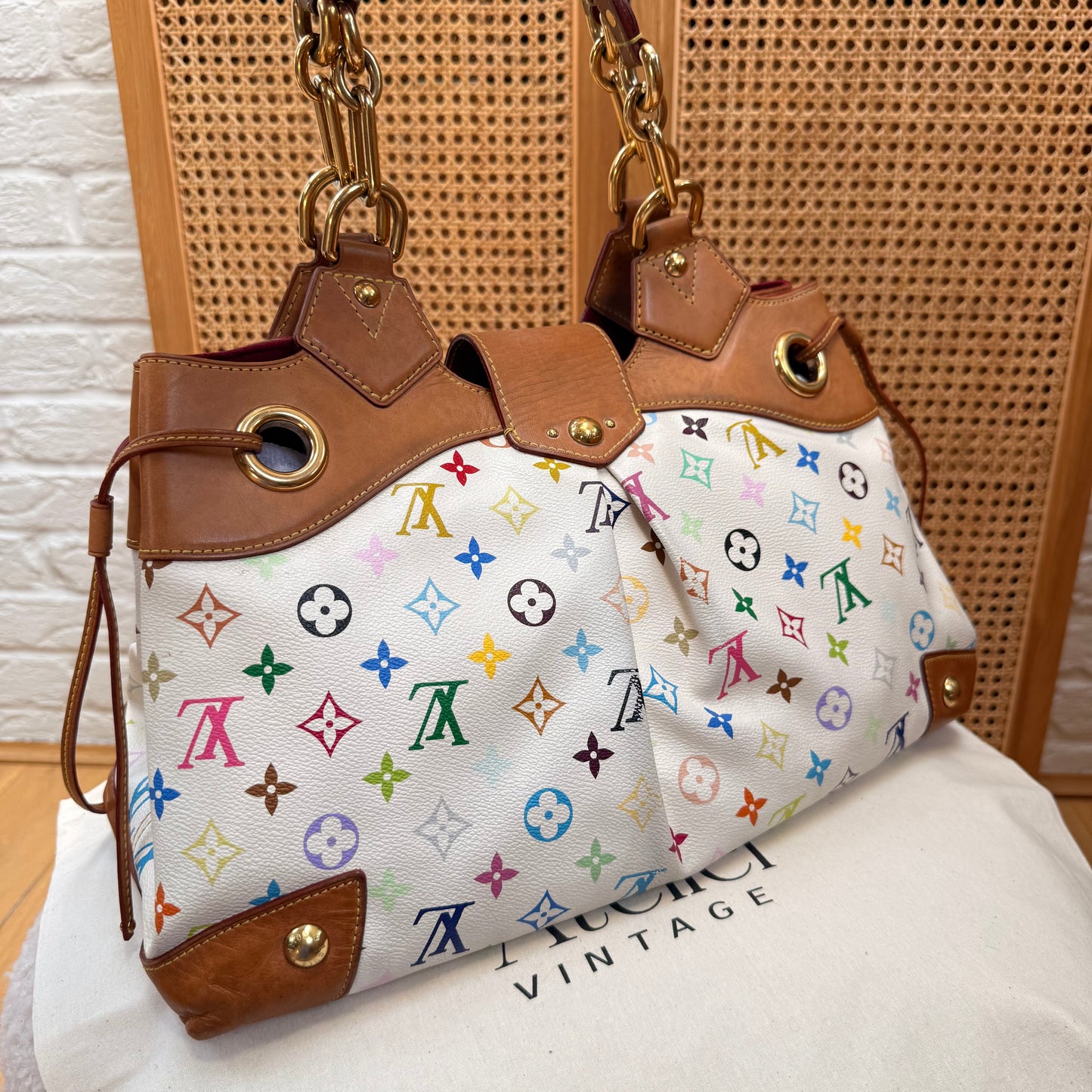 Louis Vuitton 2003 Murakami White Multi Color Ursula