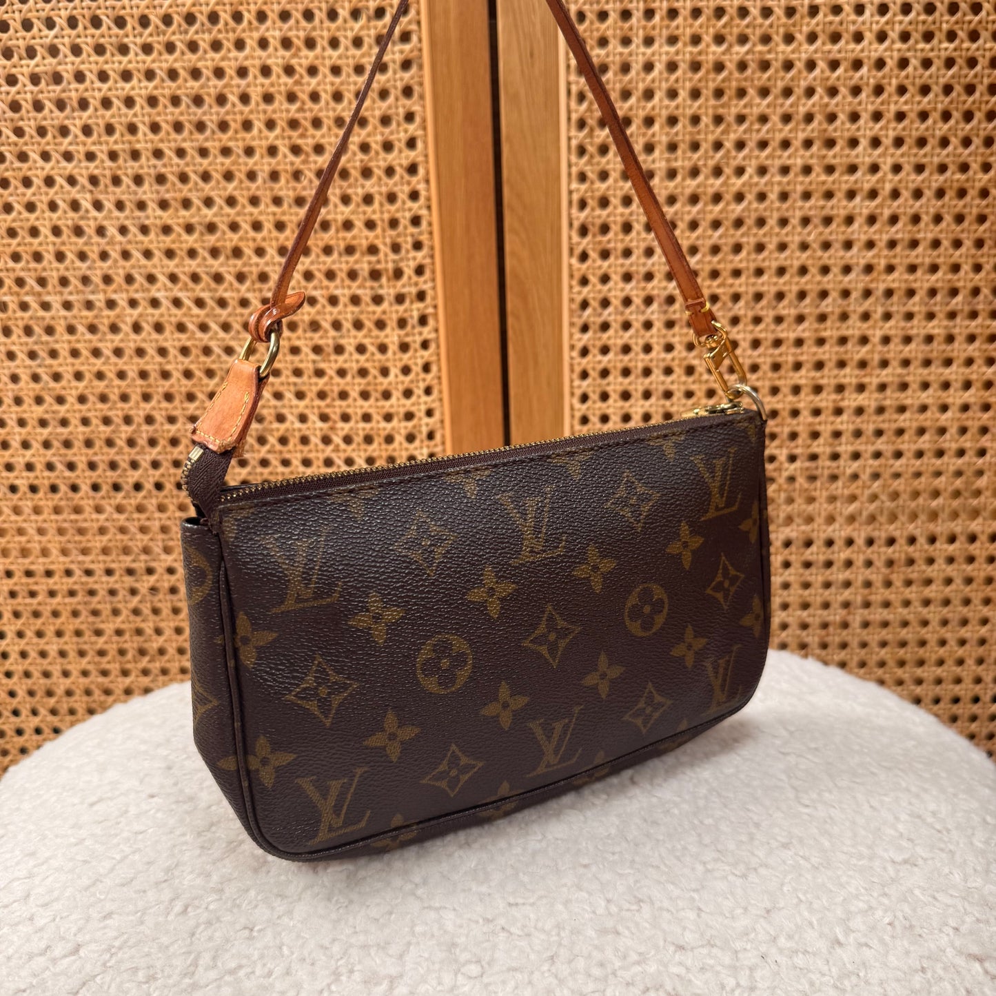 Louis Vuitton 2000 Pochette Accesssoires