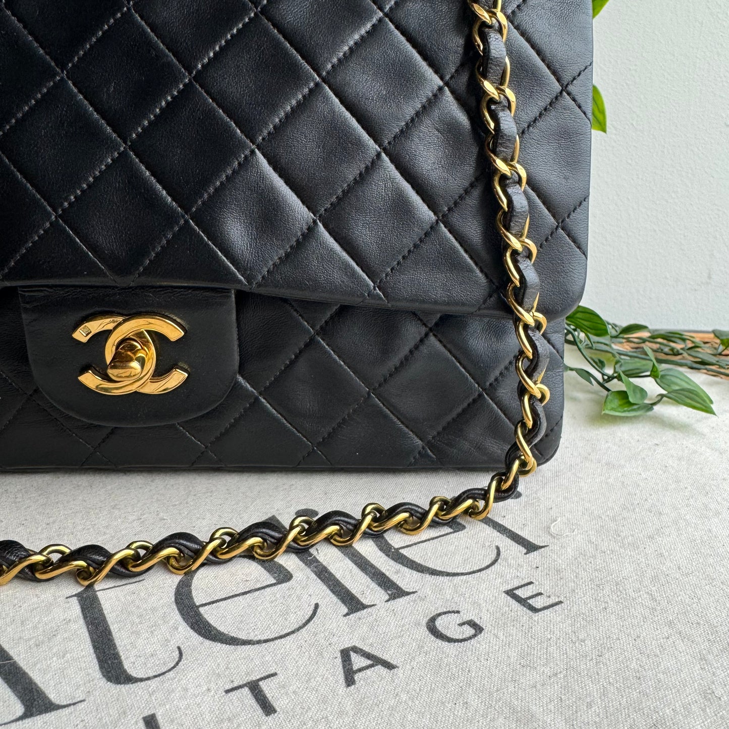 Chanel 1991 Classic Double Flap Medium