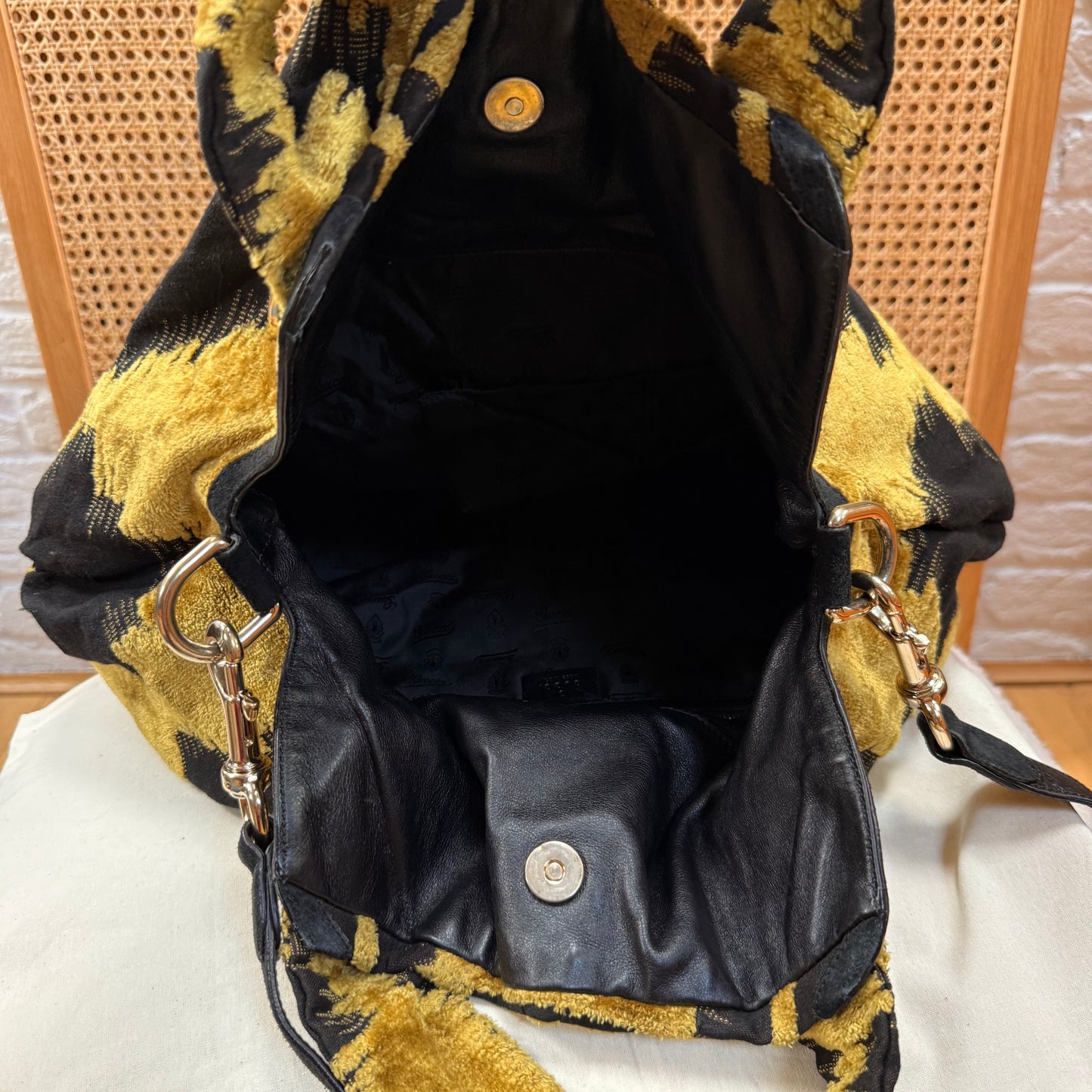 Gucci 2008 Velvet Hysteria Hobo Two Way