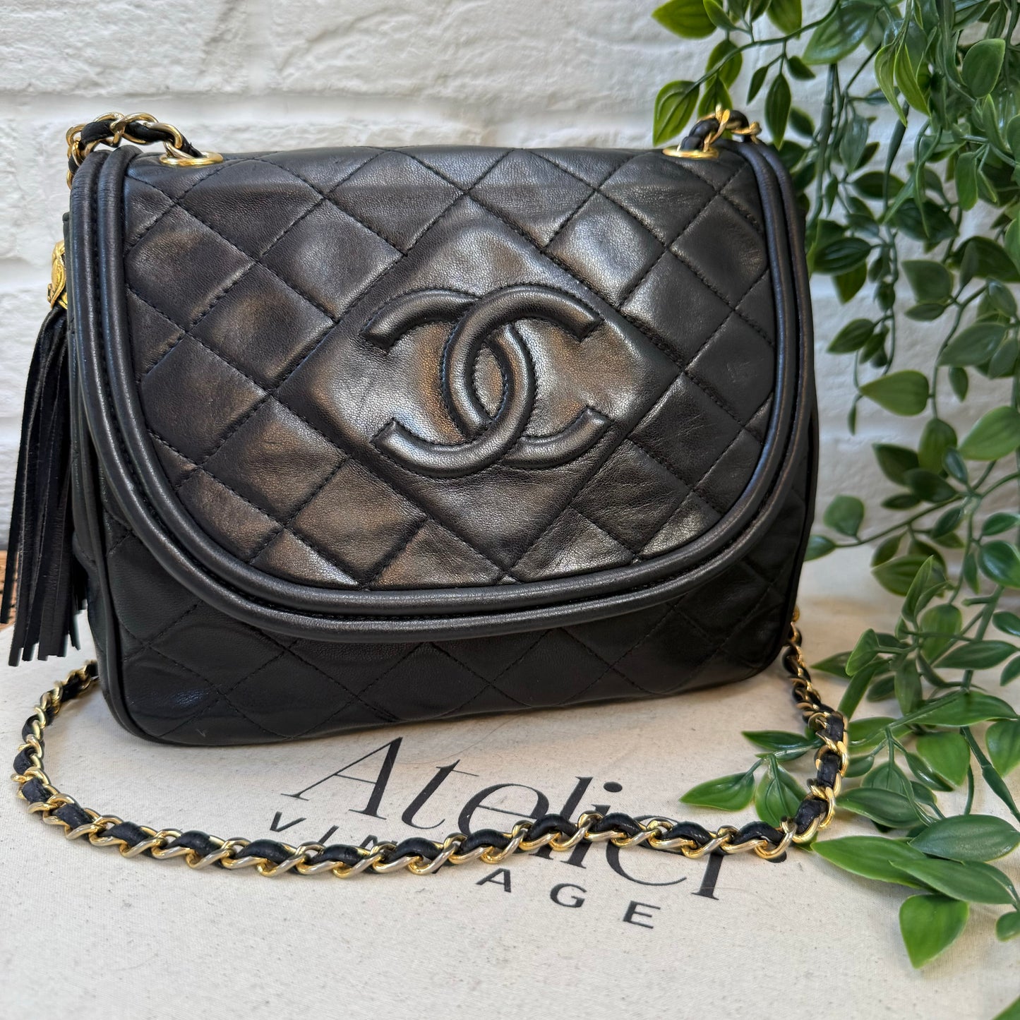 Chanel 1989 CC Quilted Tassel Single Flap