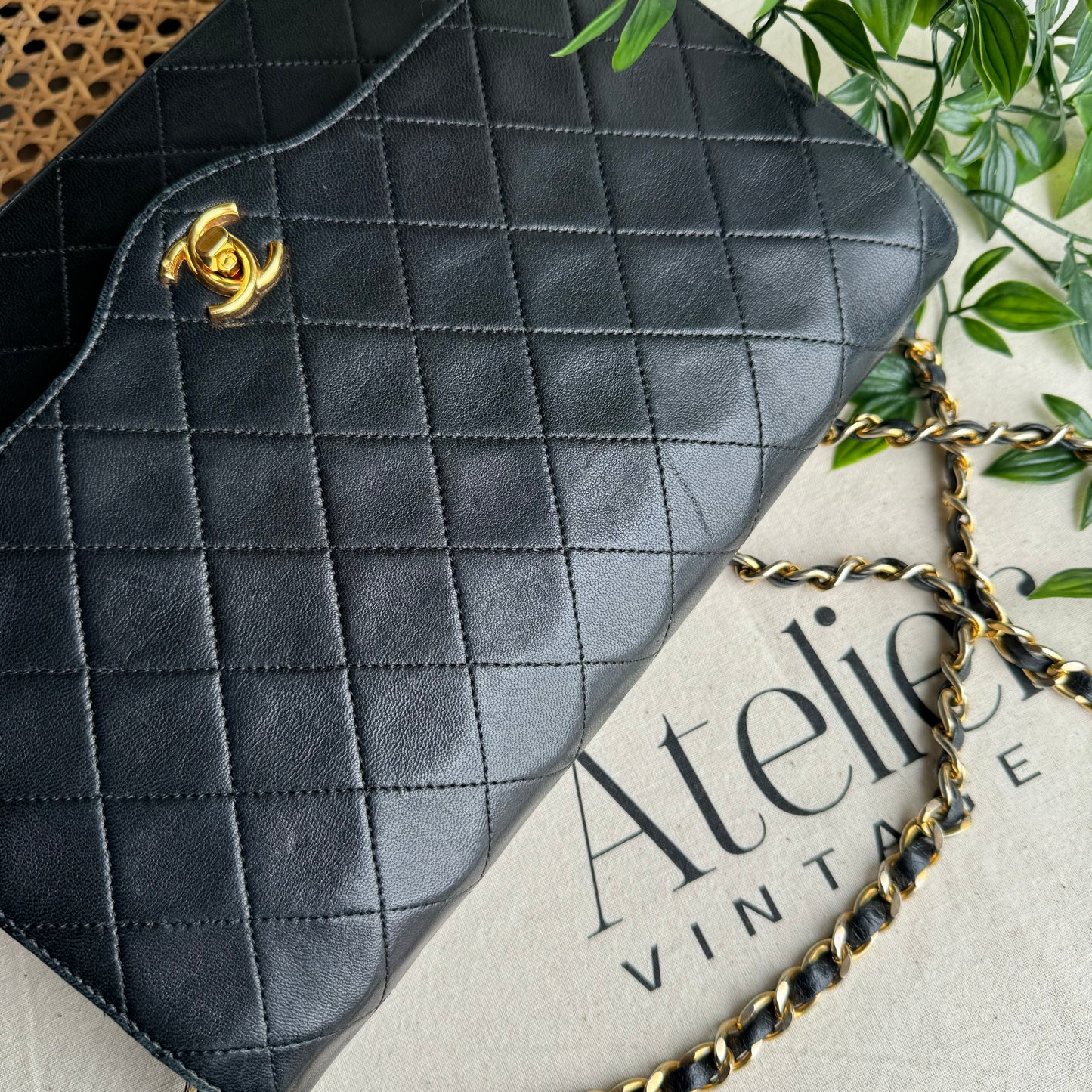 Chanel 1980s CC Turnlock Single Flap