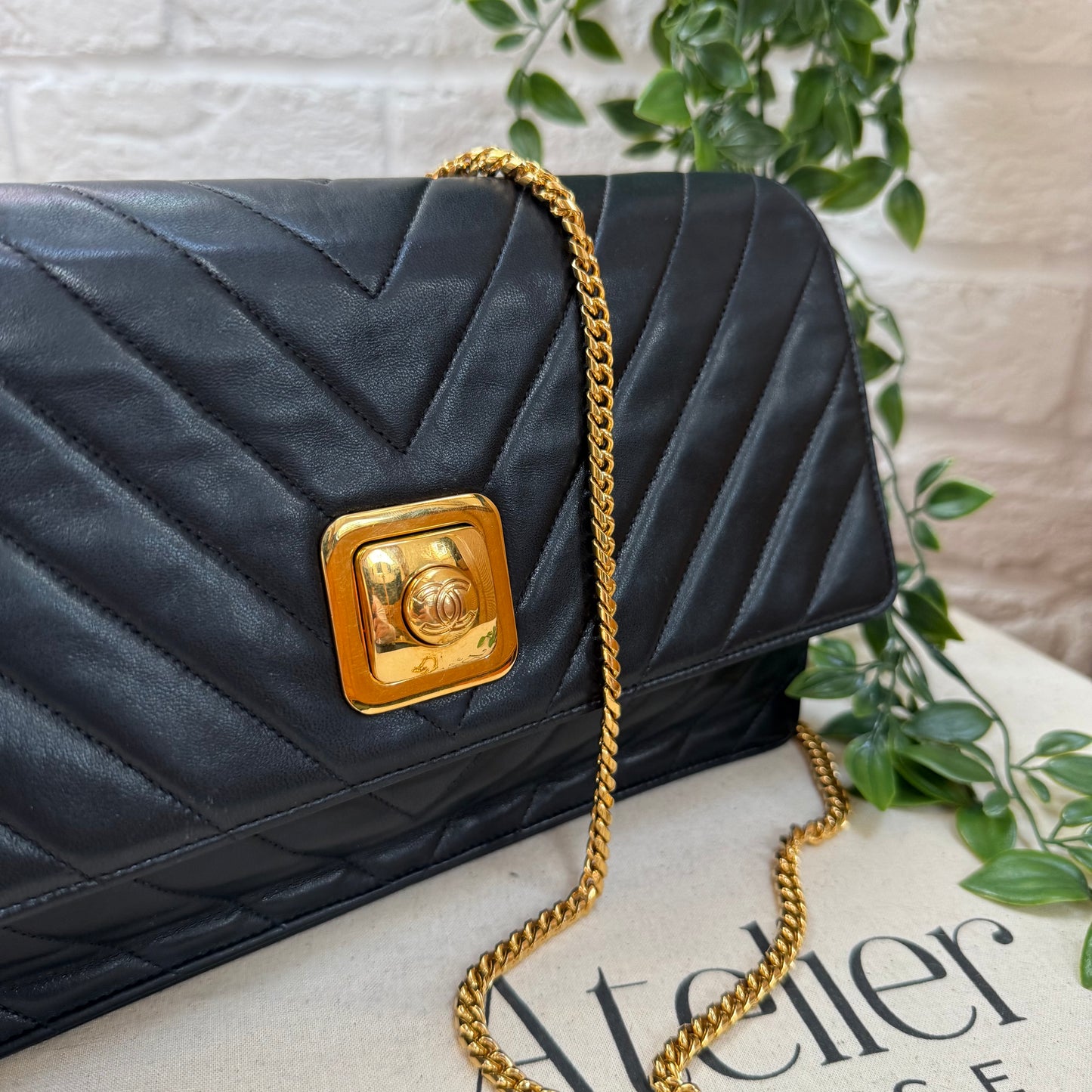 Chanel 1991 Coco CC Button Chevron single Flap