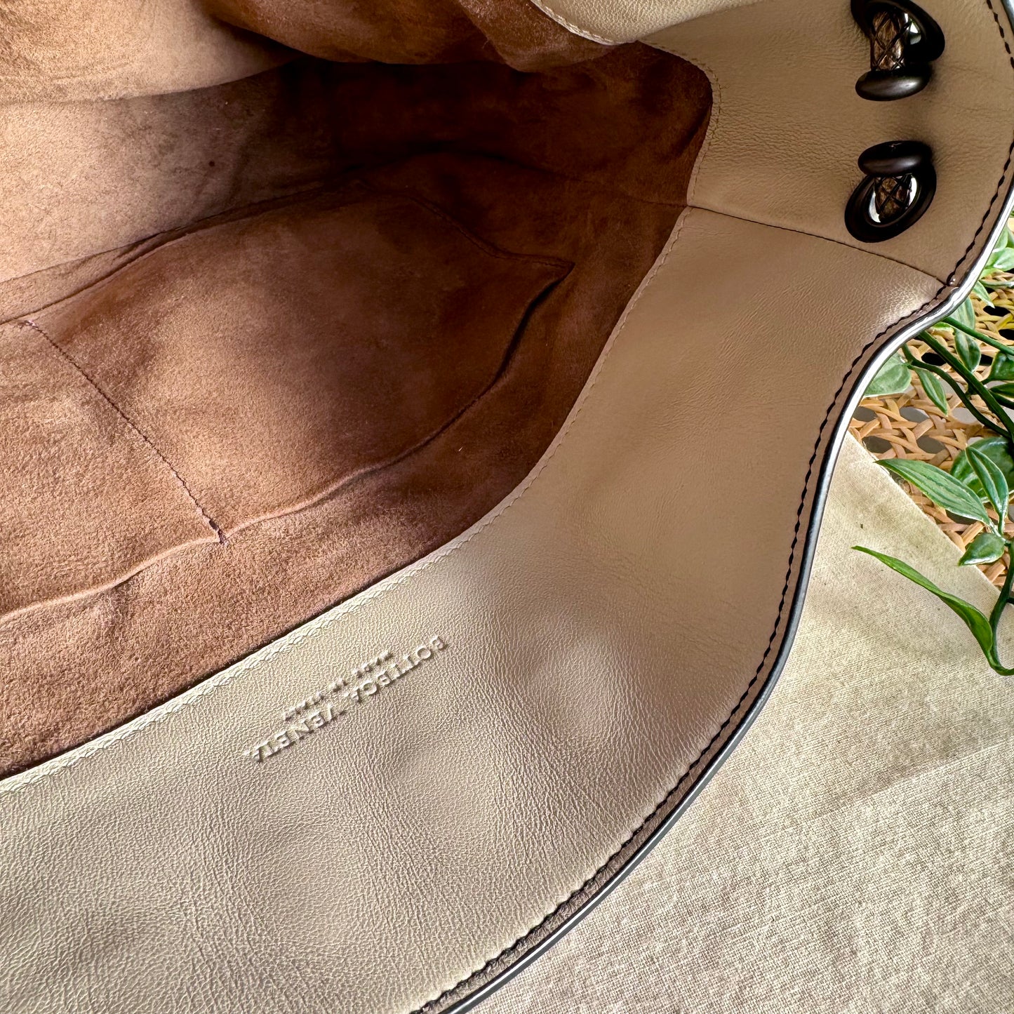 Bottega Veneta Small Brio Loop Intrecciato Shopper