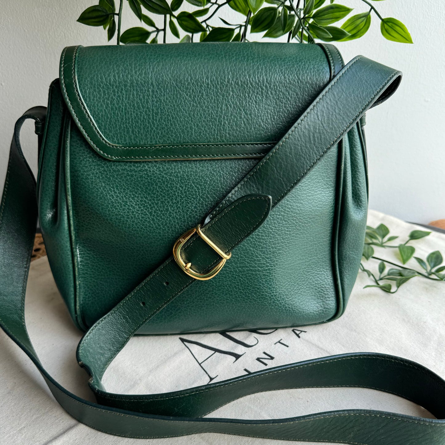 Gucci 1980s Emerald Horse Shoe Cross Body