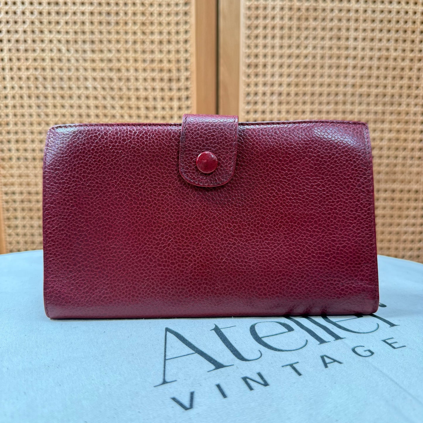 Chanel 1994 Caviar CC Quilted Card Kisslock Purse in Bordeaux