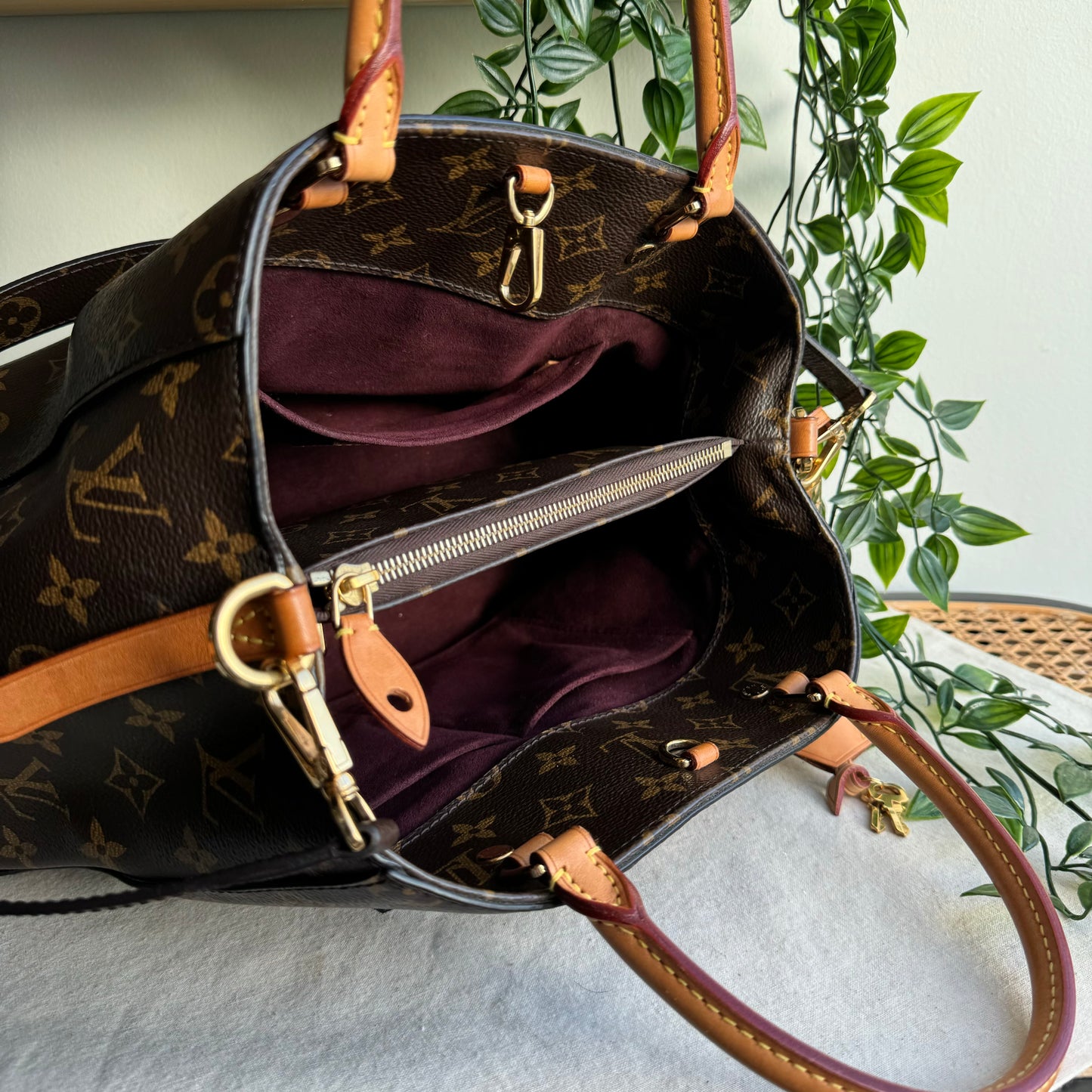 Louis Vuitton 2019 Montaigne MM
