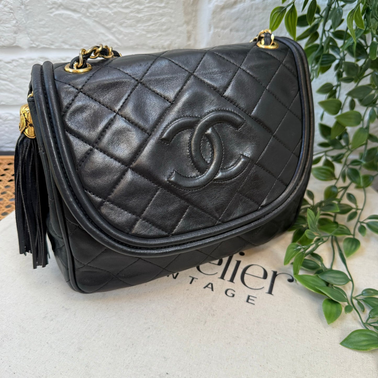 Chanel 1989 CC Quilted Tassel Single Flap