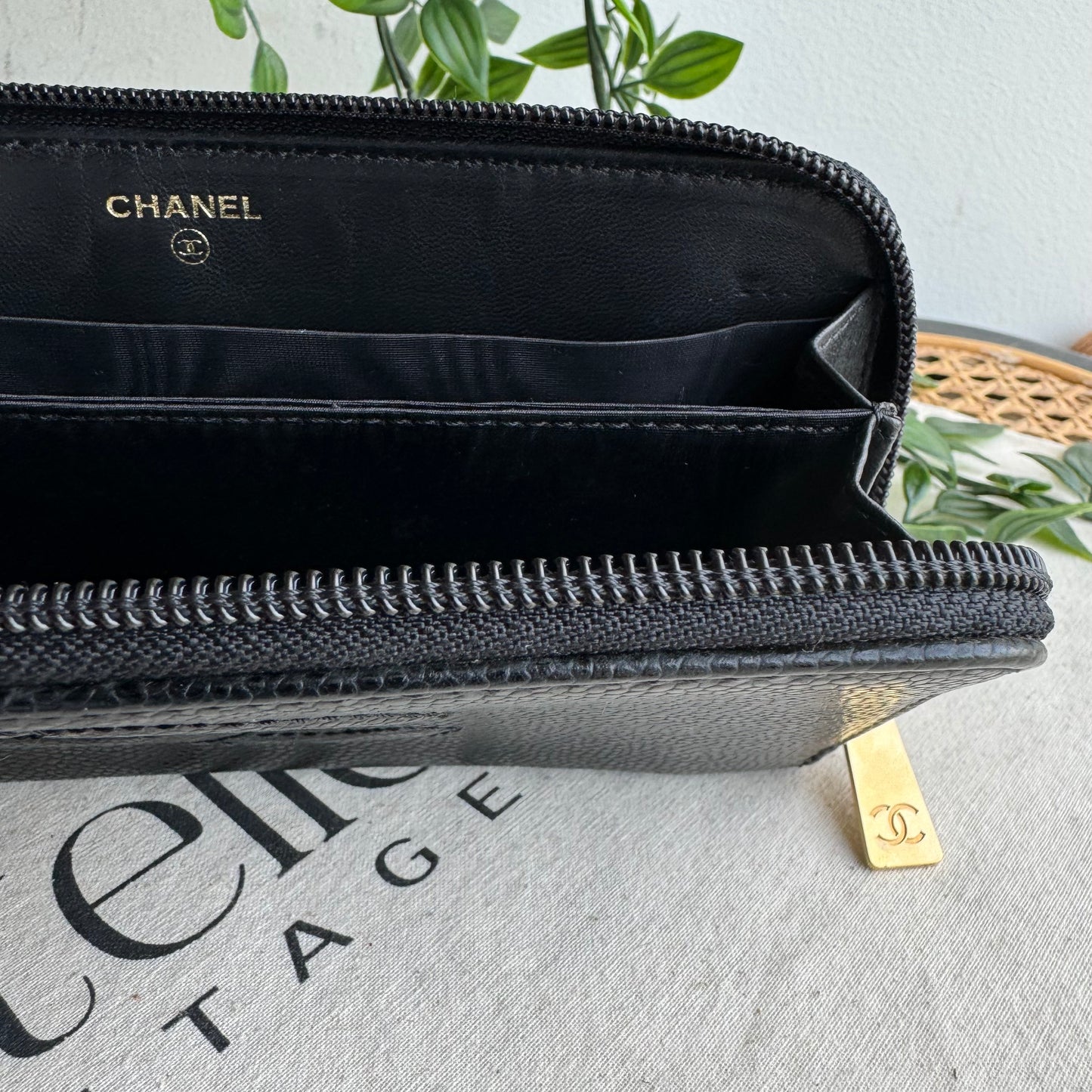 Chanel 2000 Caviar Leather Zip Around Purse