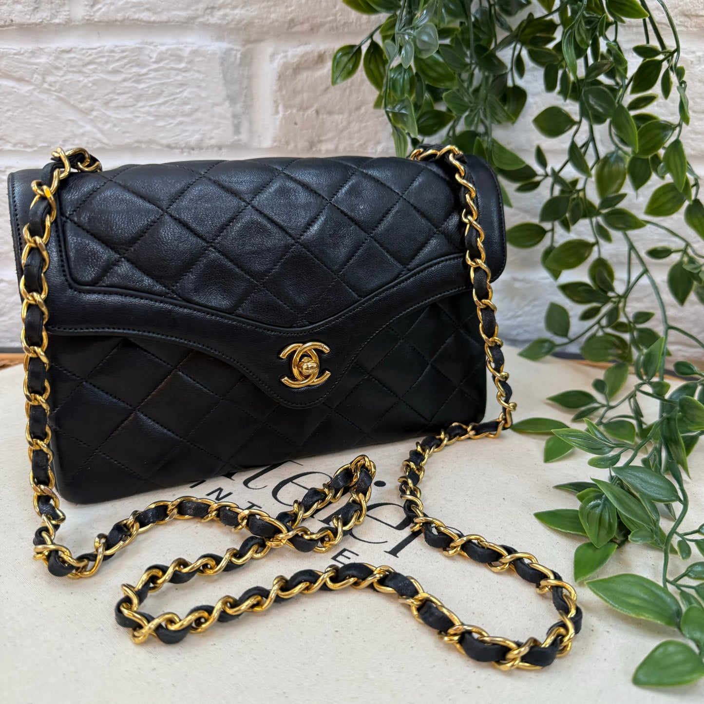 Chanel 1989 Paris Ltd Edition Single Flap