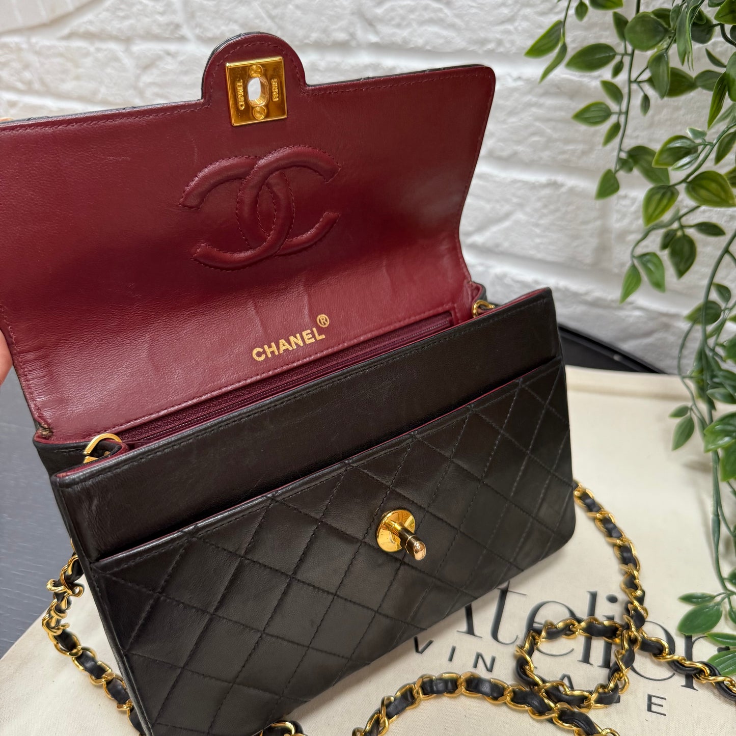 Chanel 1991 Circle CC Clasp Single Flap