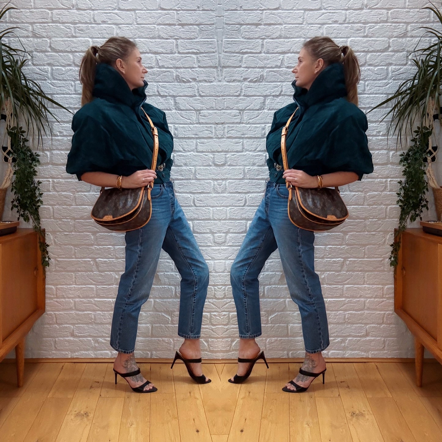 Louis Vuitton 2011 Monogram Menilmontant PM