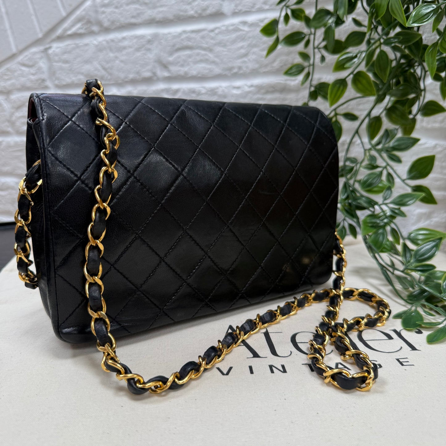 Chanel 1991 Circle CC Clasp Single Flap
