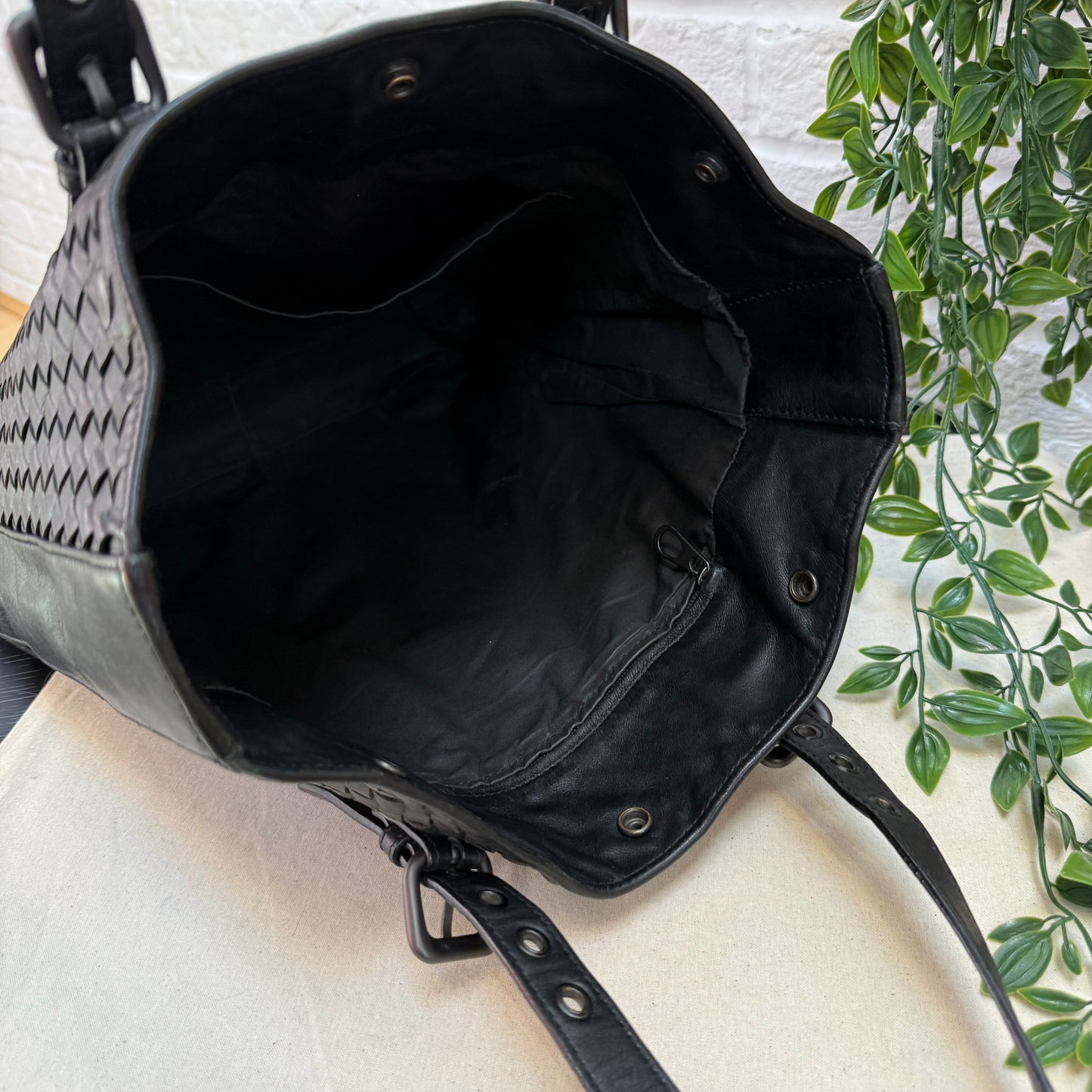 Bottega Veneta 1990s Black Intrecciato Leather Tote
