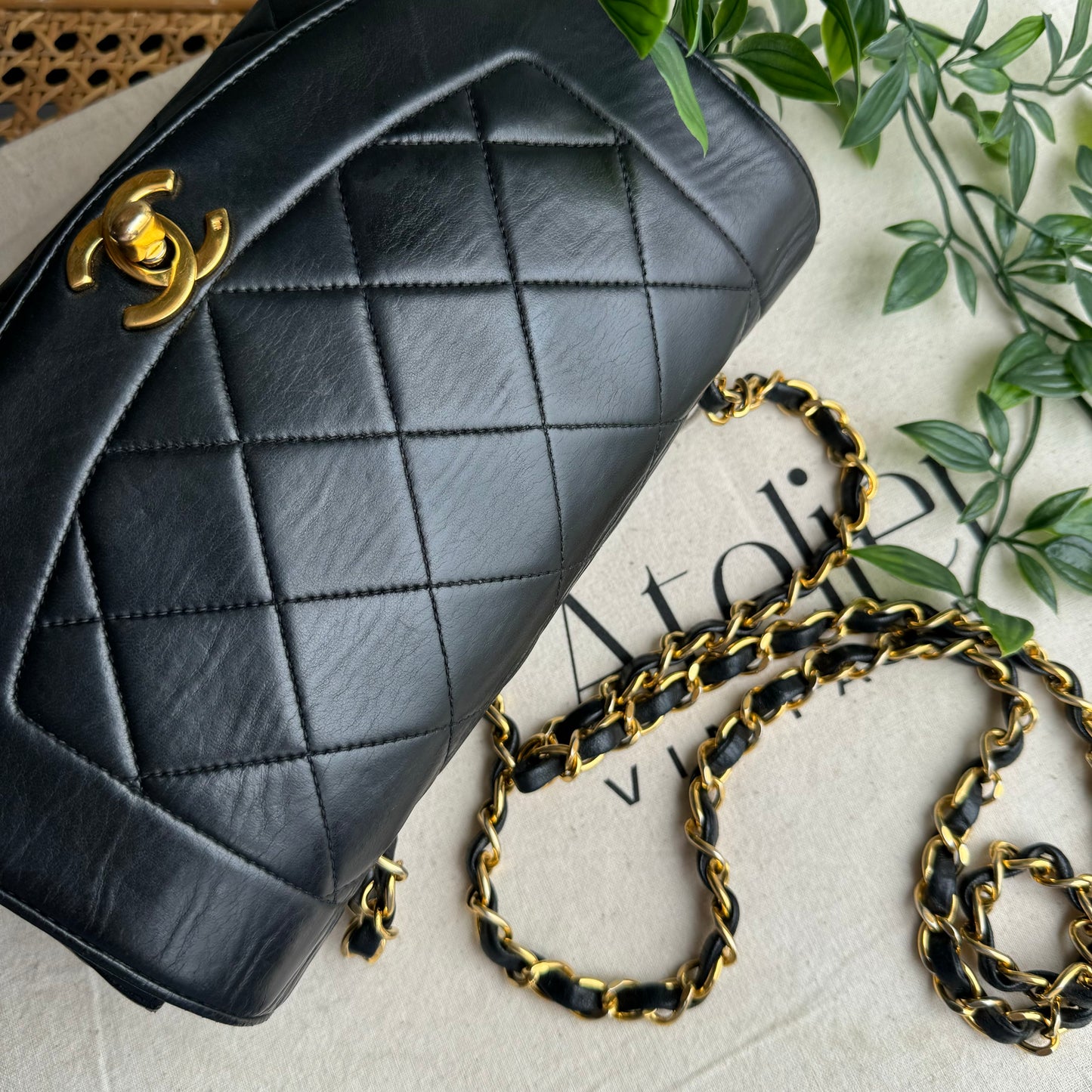 Chanel 1991 Vintage Classic Diana Small