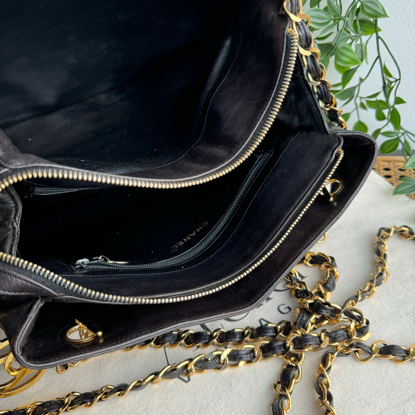 Chanel 1991 Lambskin Coco Cabas Cross Body Tote