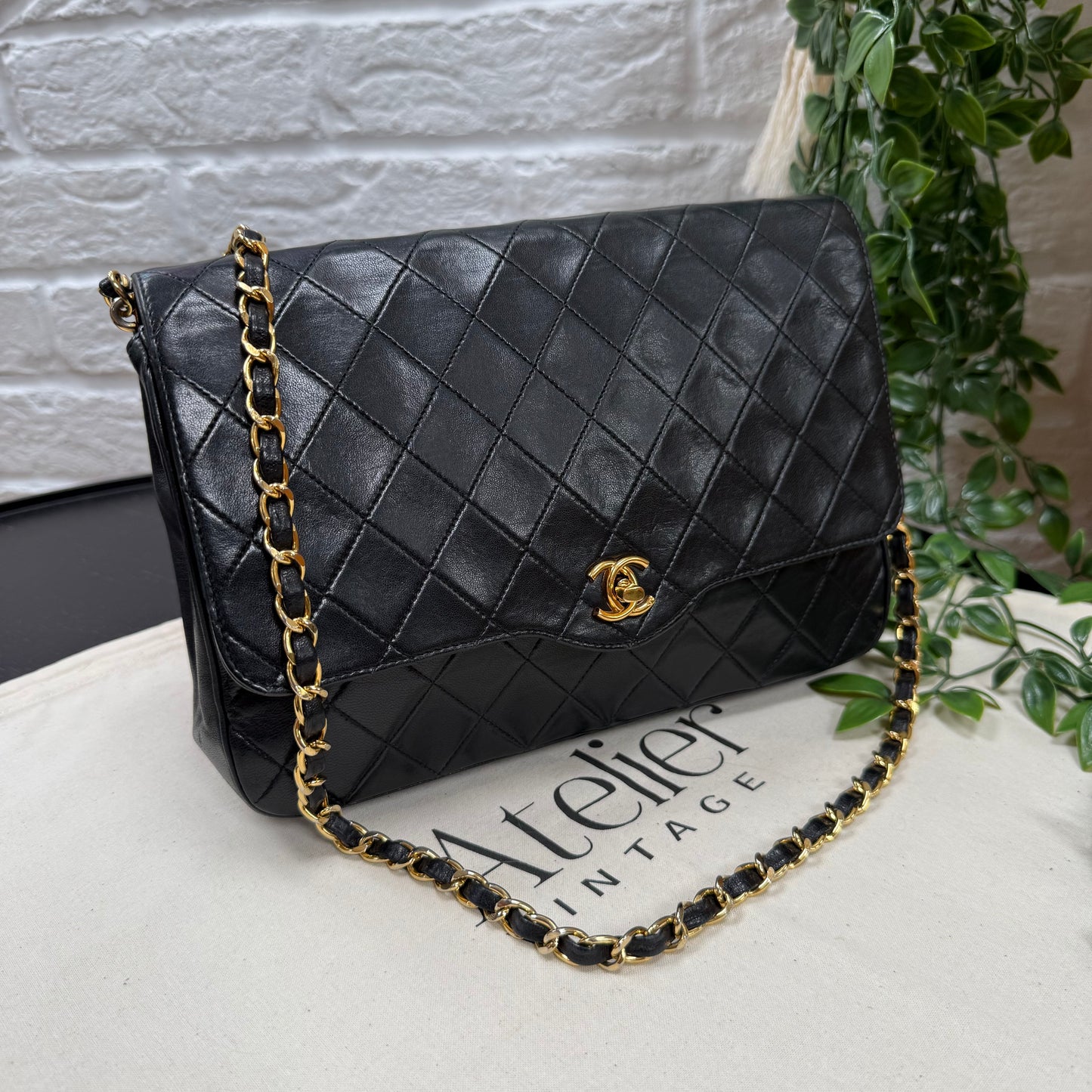 Chanel 1989 Limited Edition CC Turnlock Single Flap