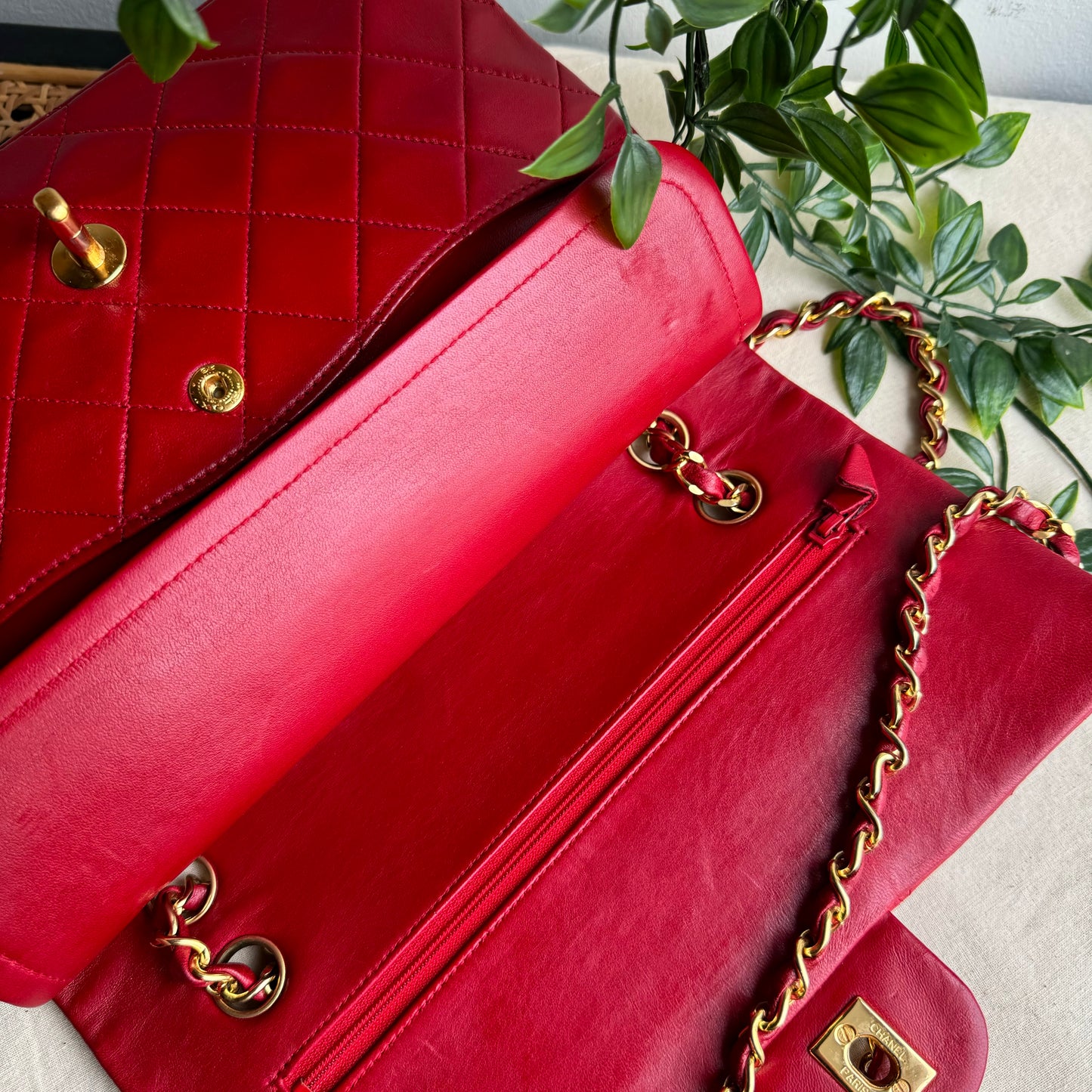 Chanel 1989 Classic Double Flap Medium