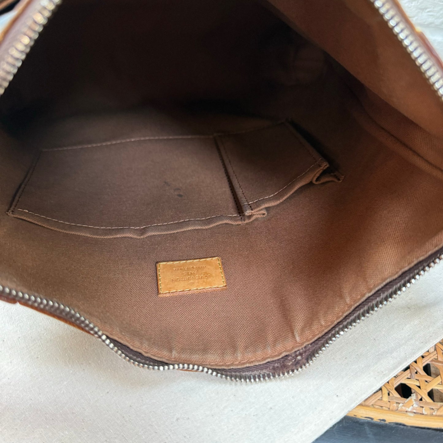 Louis Vuitton 2008 Odeon GM Cross Body