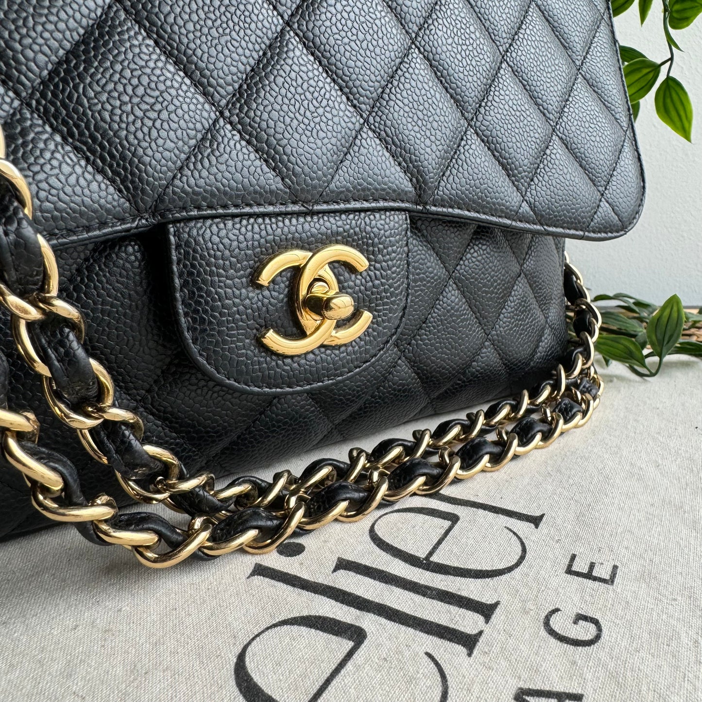 Chanel 2009 Caviar Leather Classic Single Flap Jumbo