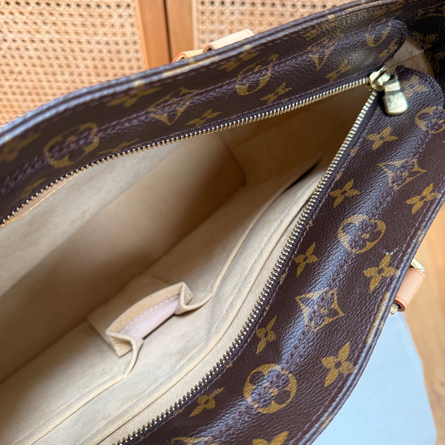 Louis Vuitton 2000 Luco Tote
