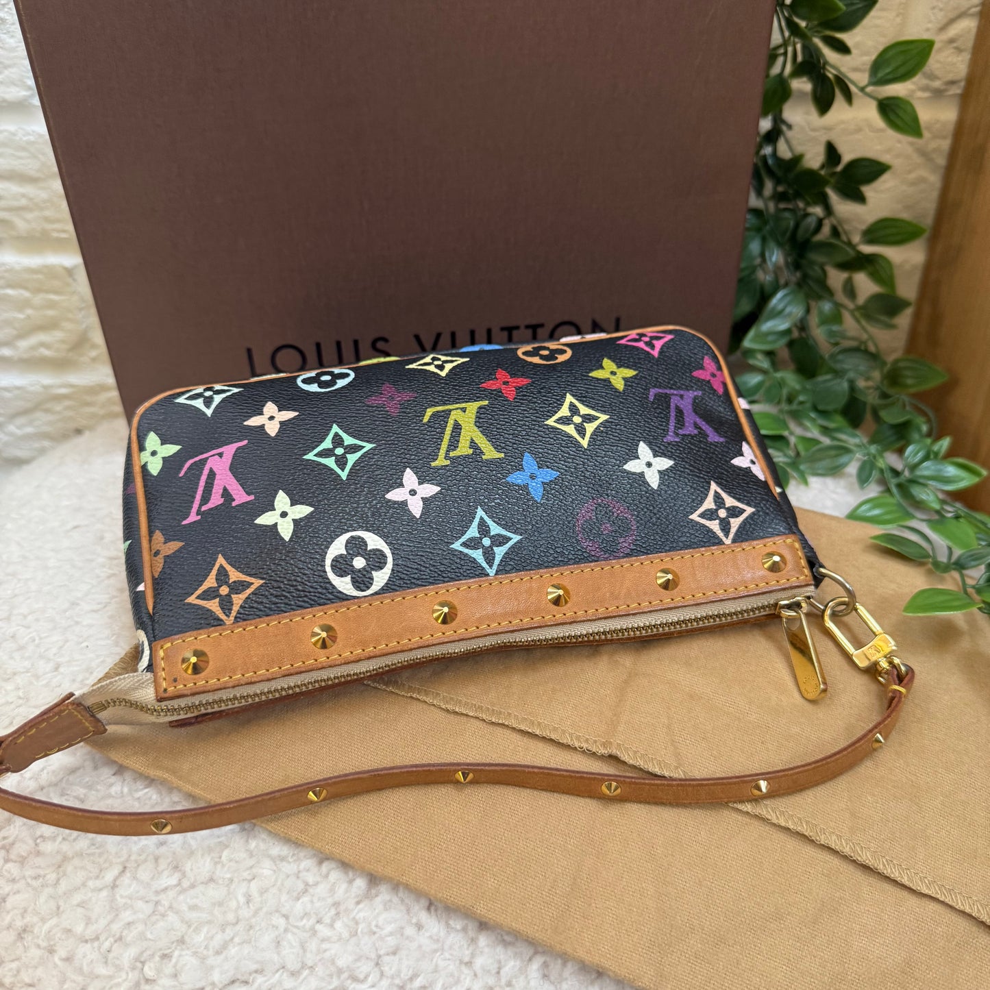 Louis Vuitton 2003 Murakami Black Multi Color Pochette Accesssoires