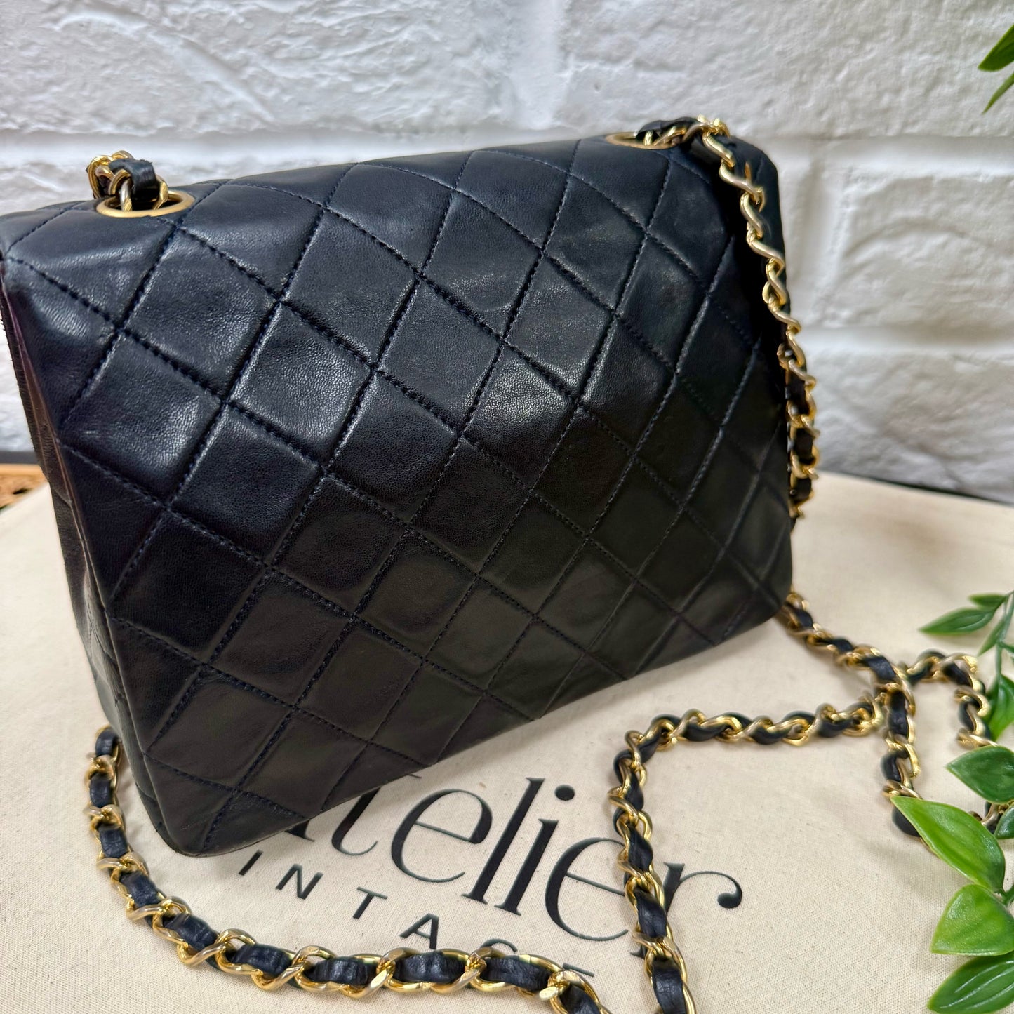 Chanel 1989 Classic Square Single Flap Medium - Navy