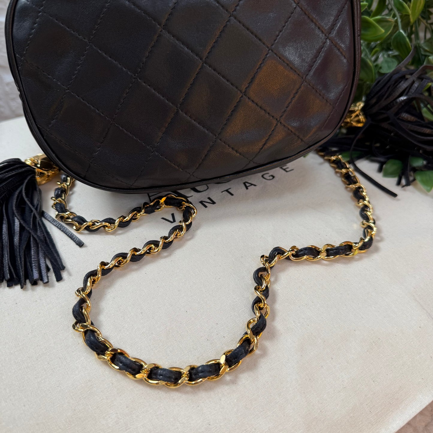 Chanel 1989 Lambskin Quilted Cross Body Bucket Bag