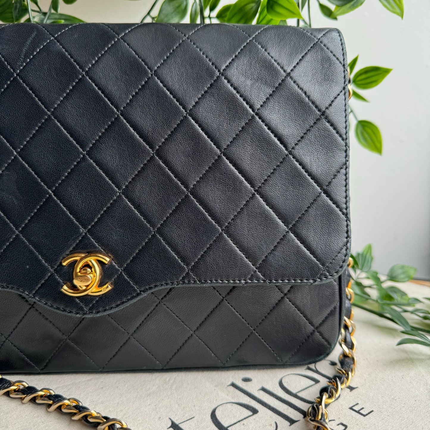 Chanel 1980s CC Turnlock Single Flap