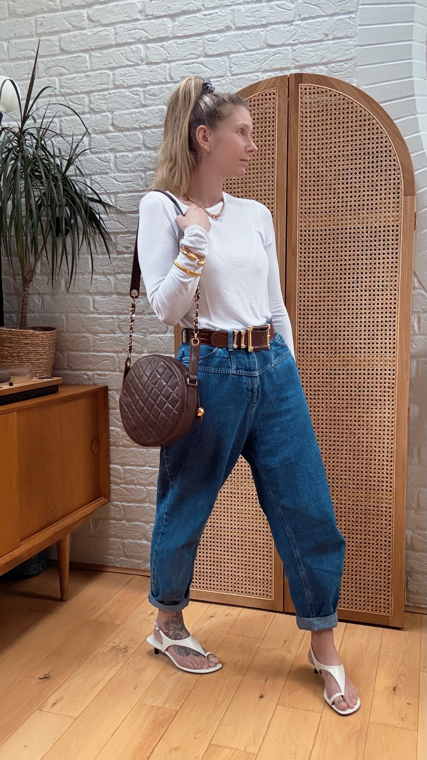 Chanel 1991 chocolate Caviar Quilted Circle Cross Body