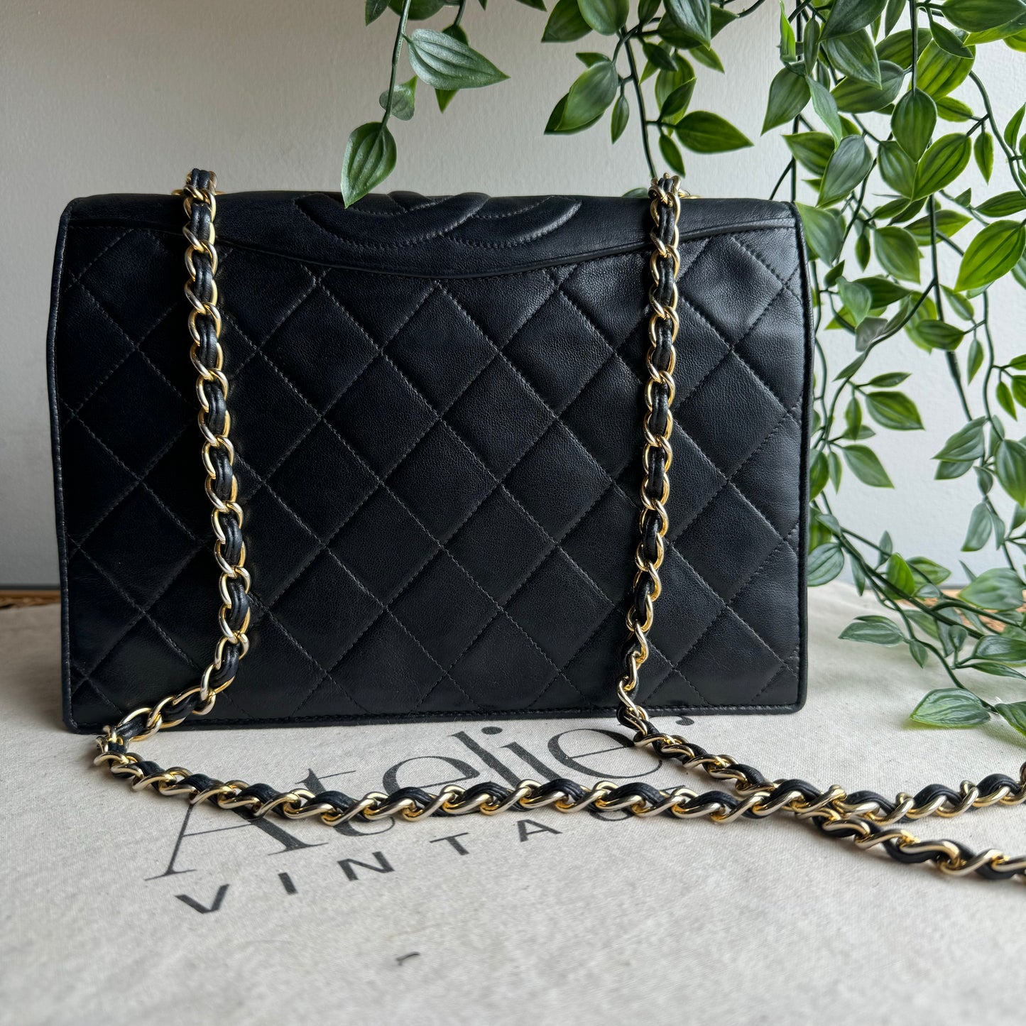 Chanel 1989 Full Flap CC Shoulder Bag
