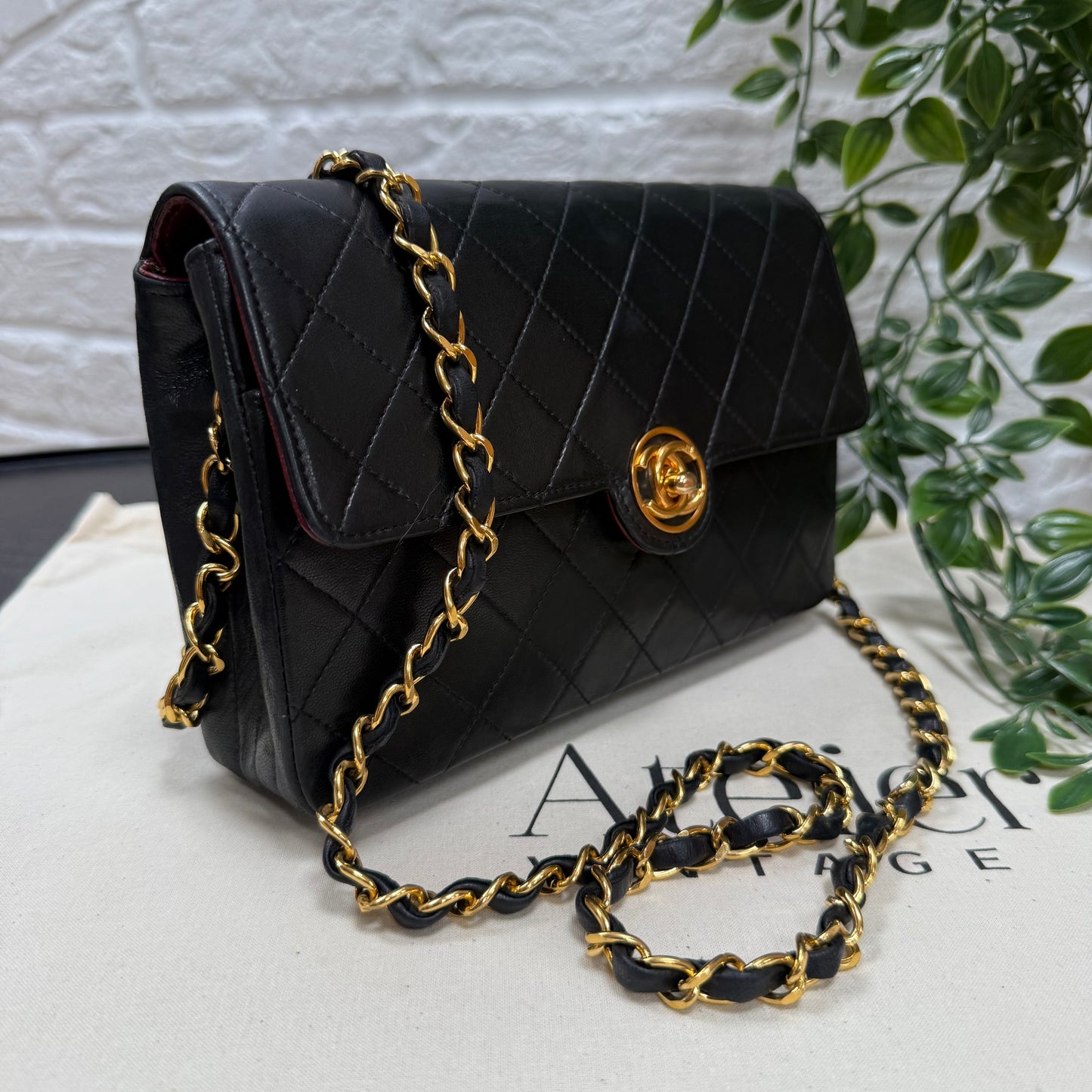 Chanel 1991 Circle CC Clasp Single Flap
