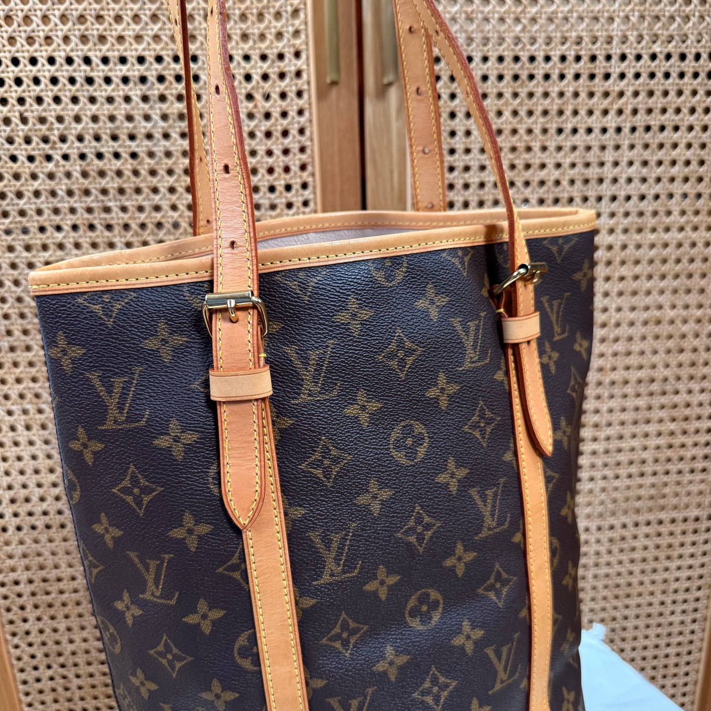 Louis Vuitton 2001 Bucket Bag GM